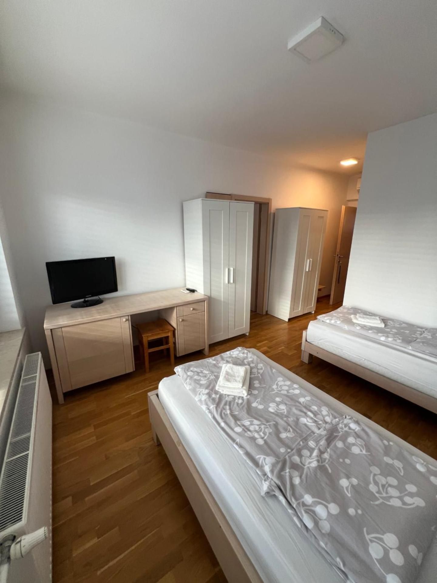 Economy Quadruple Room