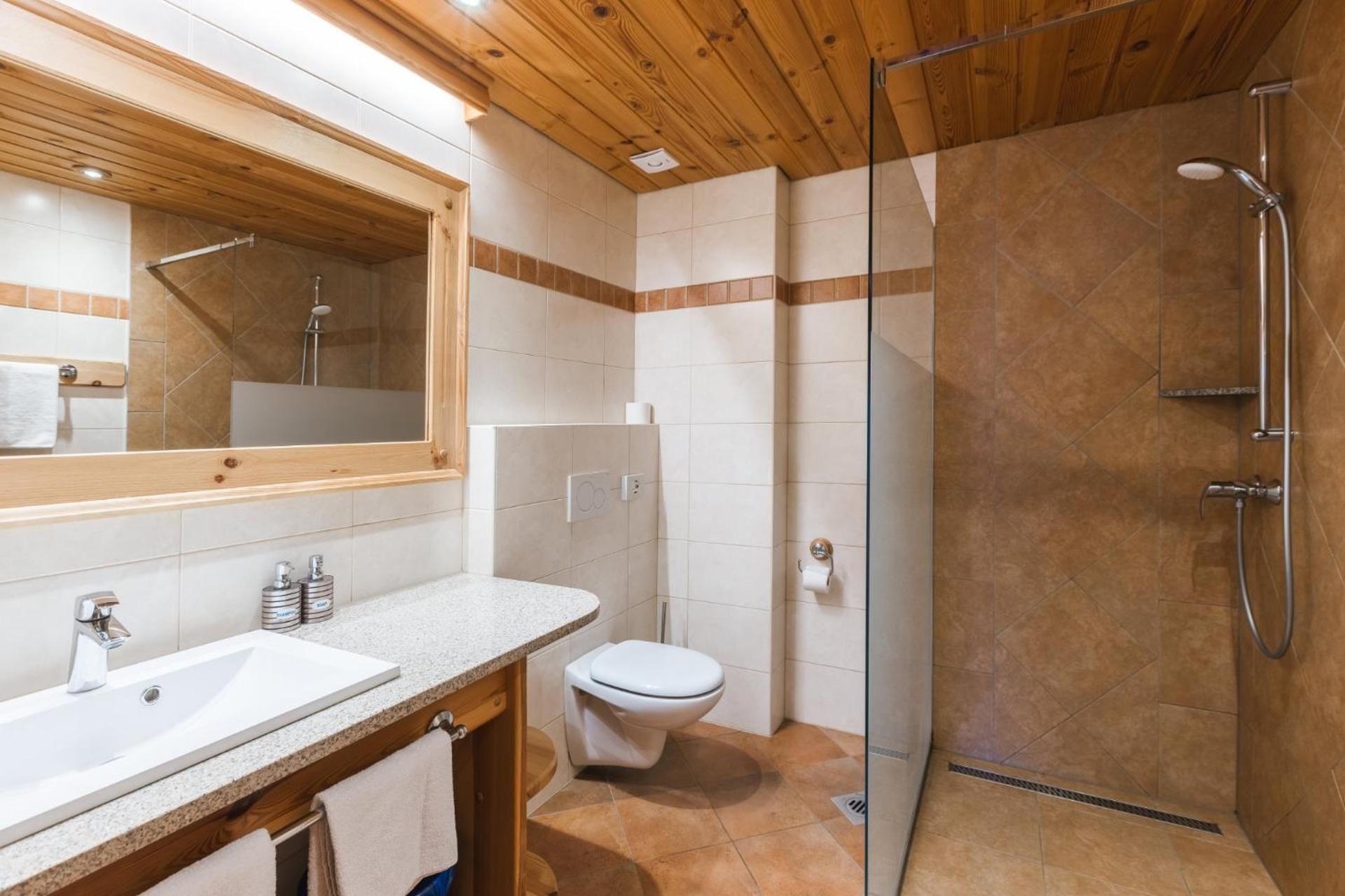 Garni Hotel Berc Economy Double Room with Balcony 3