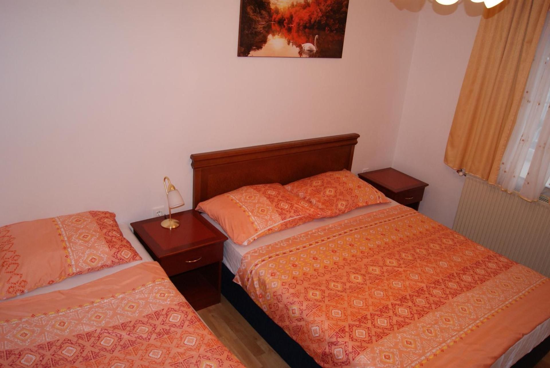 Apartmaji Pri Kokolu Three-Bedroom Apartment 2