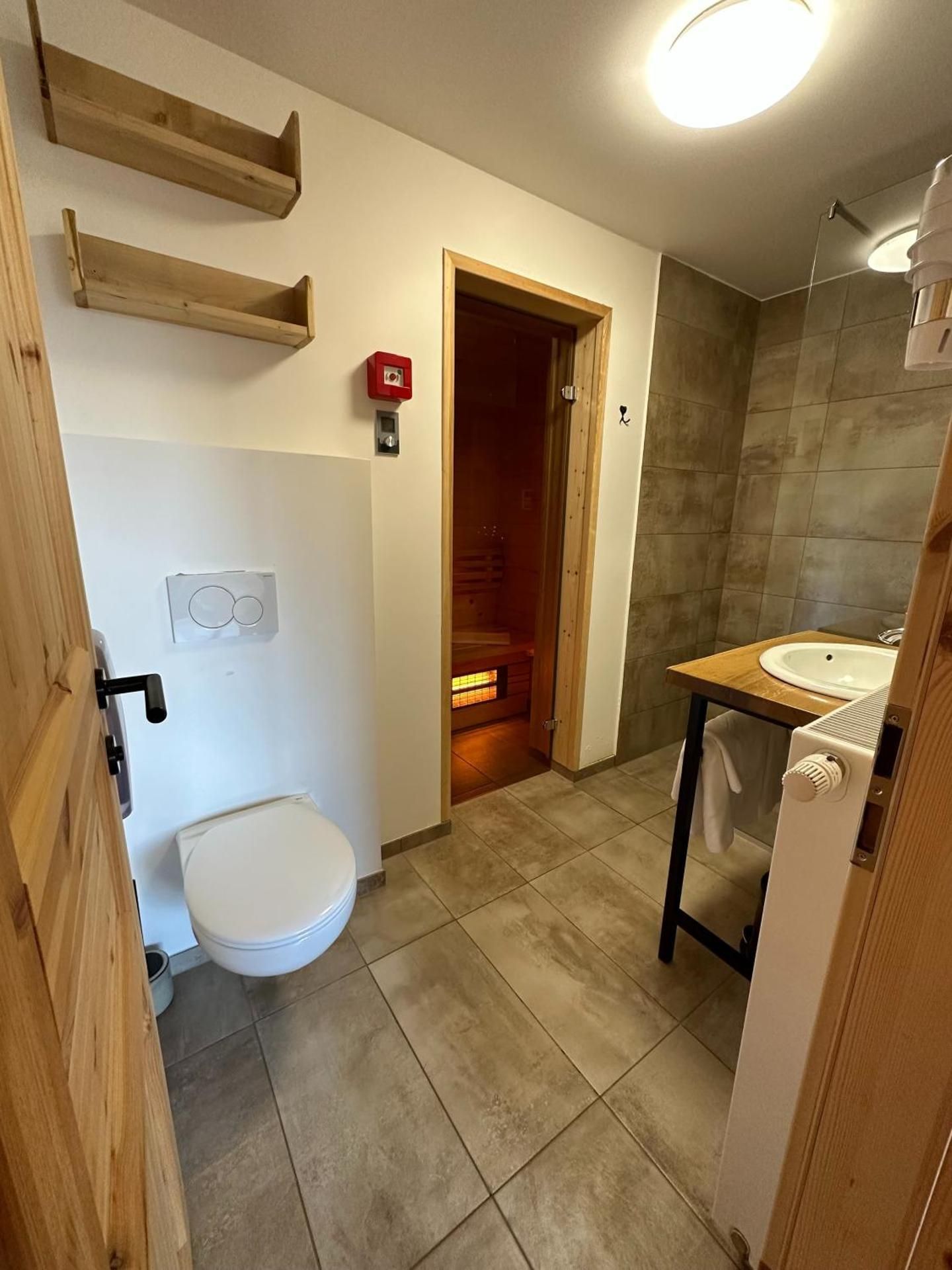 Ribno Luxury Glamping Luxury Glamping House with Wooden Tub and Sauna 2