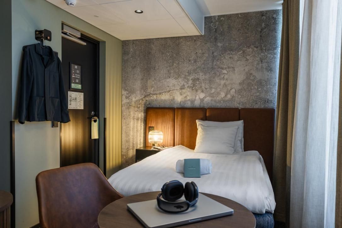 Suite with Sauna