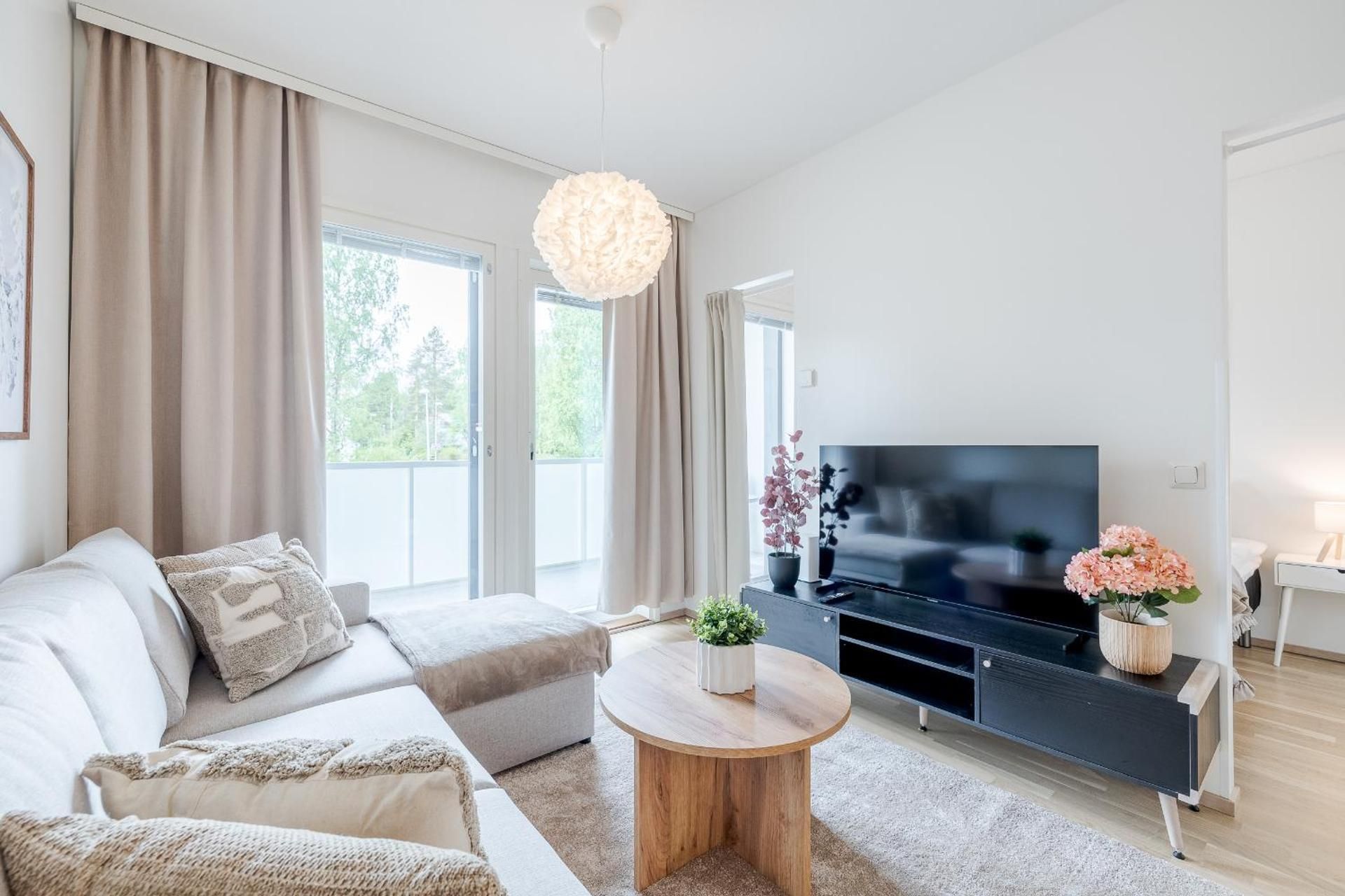 One-Bedroom Apartment