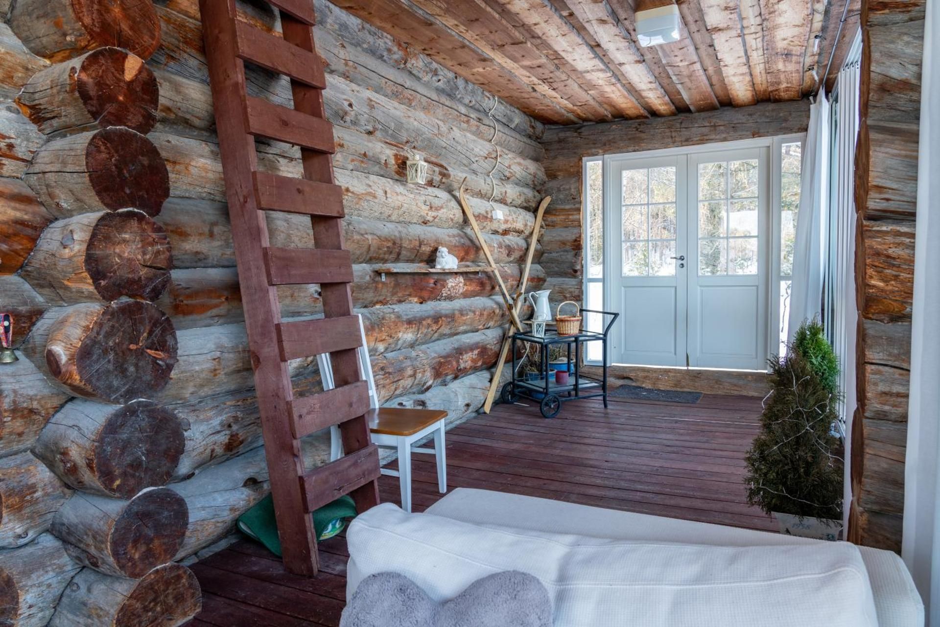 Double Room with Shared Bathroom