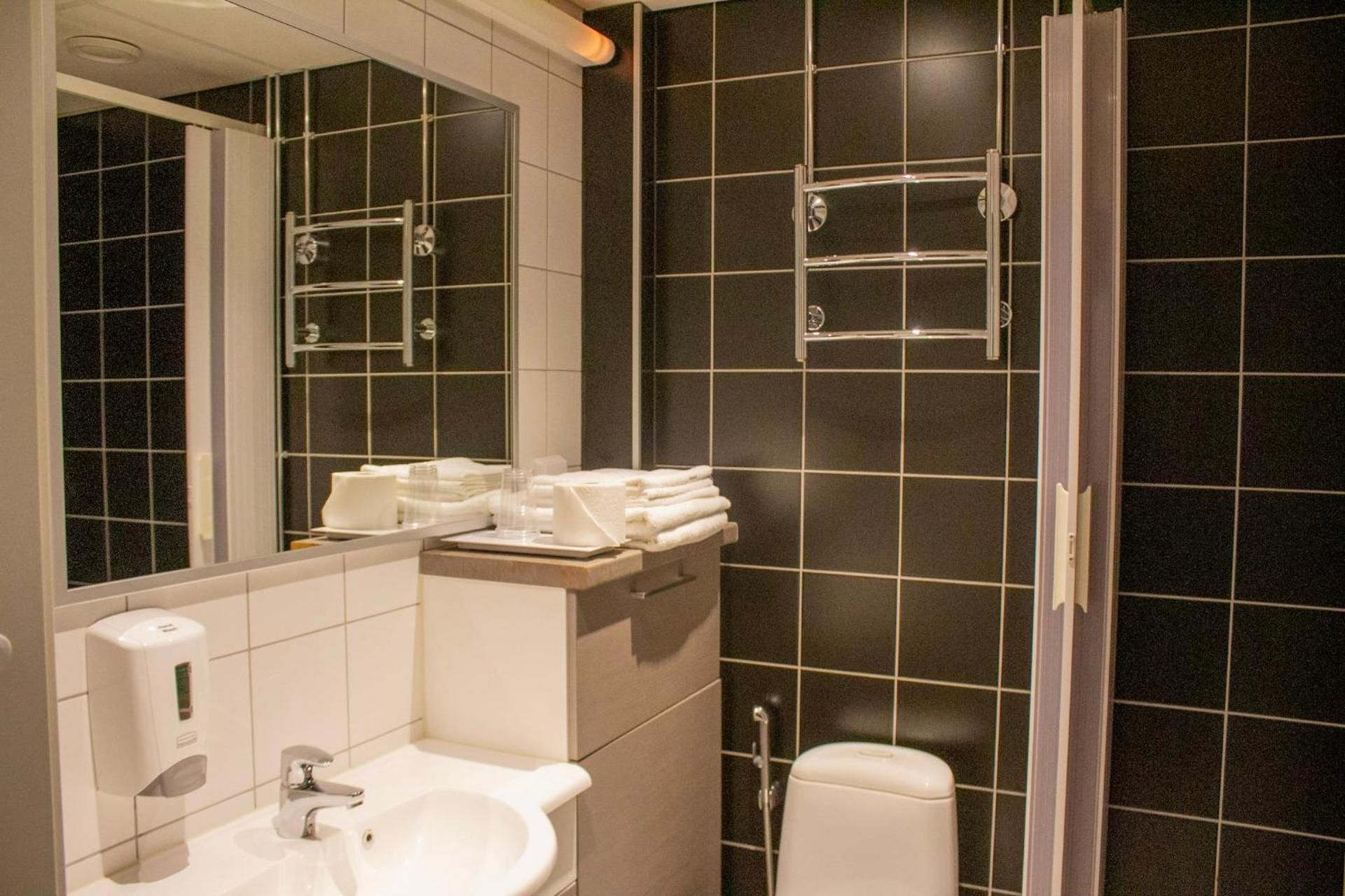 Aava Hotel