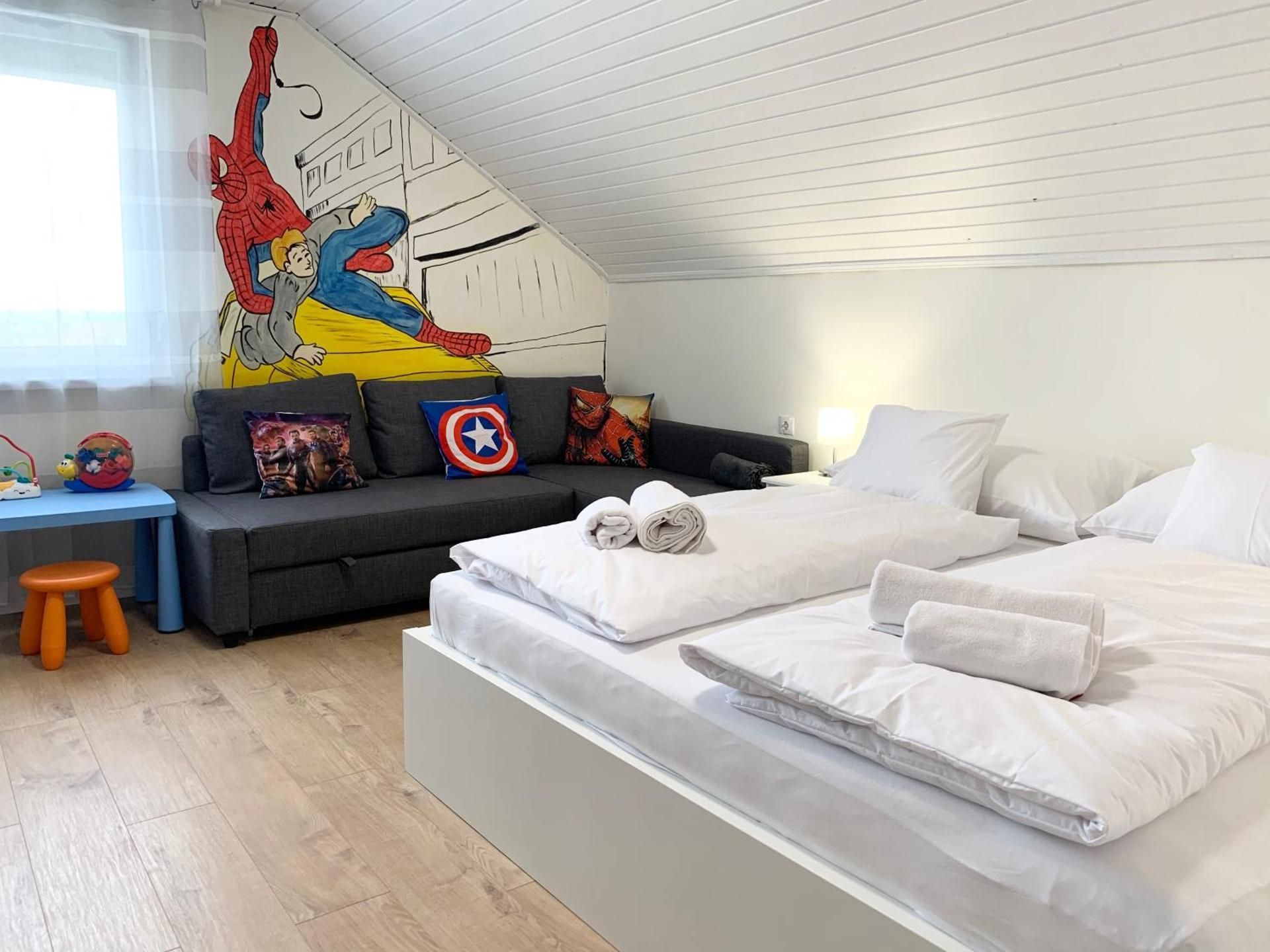 Apartment (4 Adults)