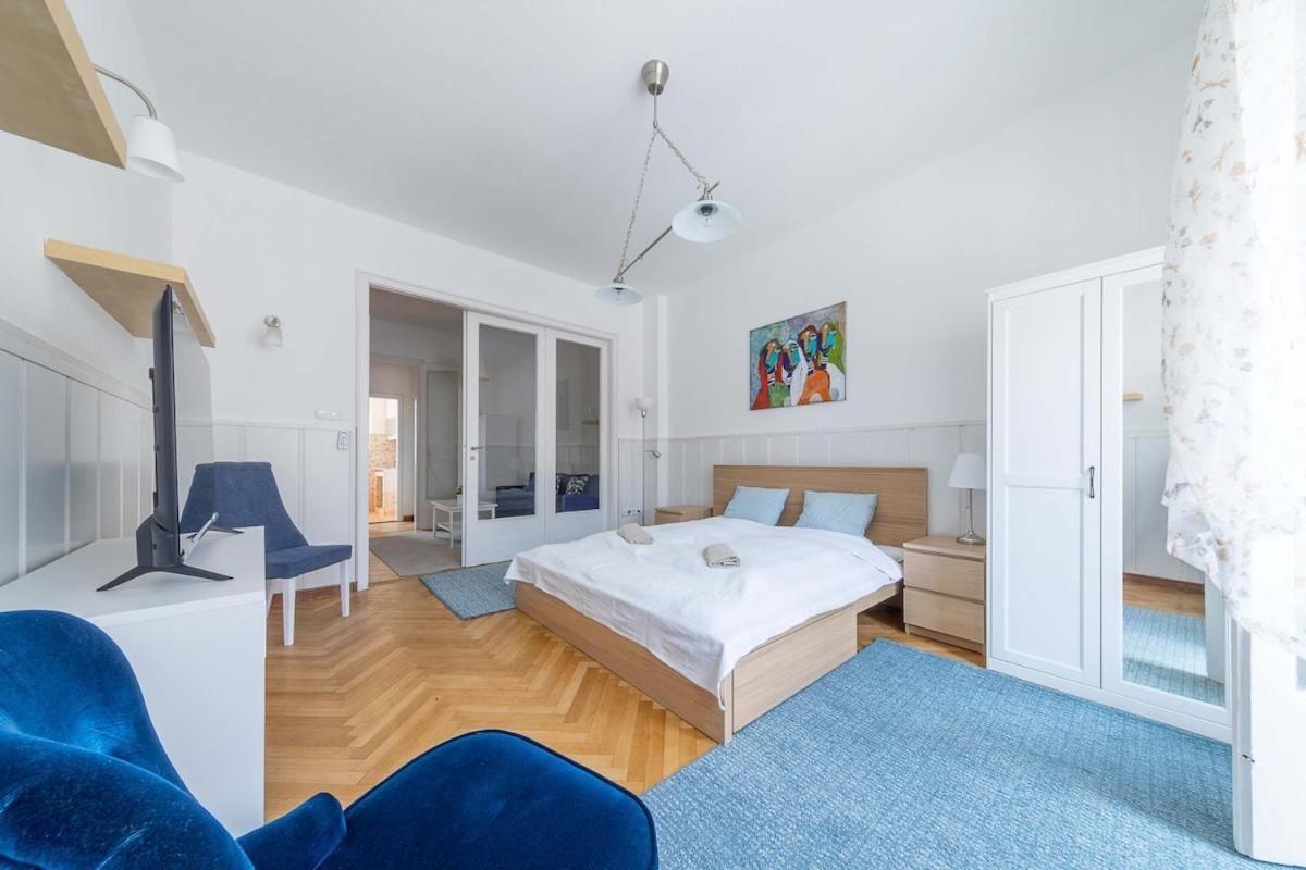 Two-Bedroom Apartment with Balcony and Terrace