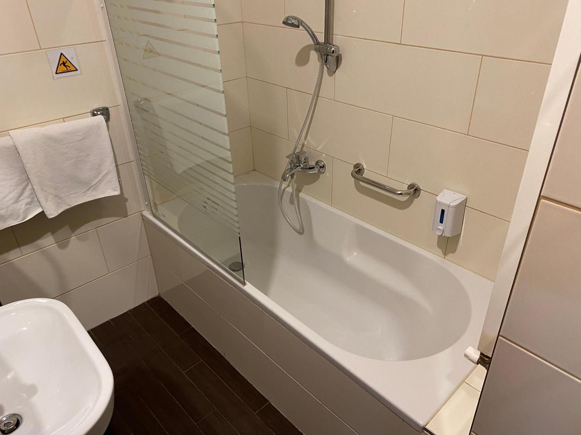 Gold Apartments Two-Bedroom Apartment 2