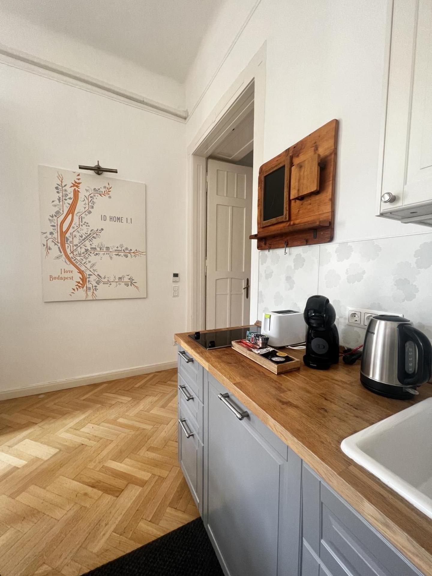 Two-Bedroom Deluxe Apartment