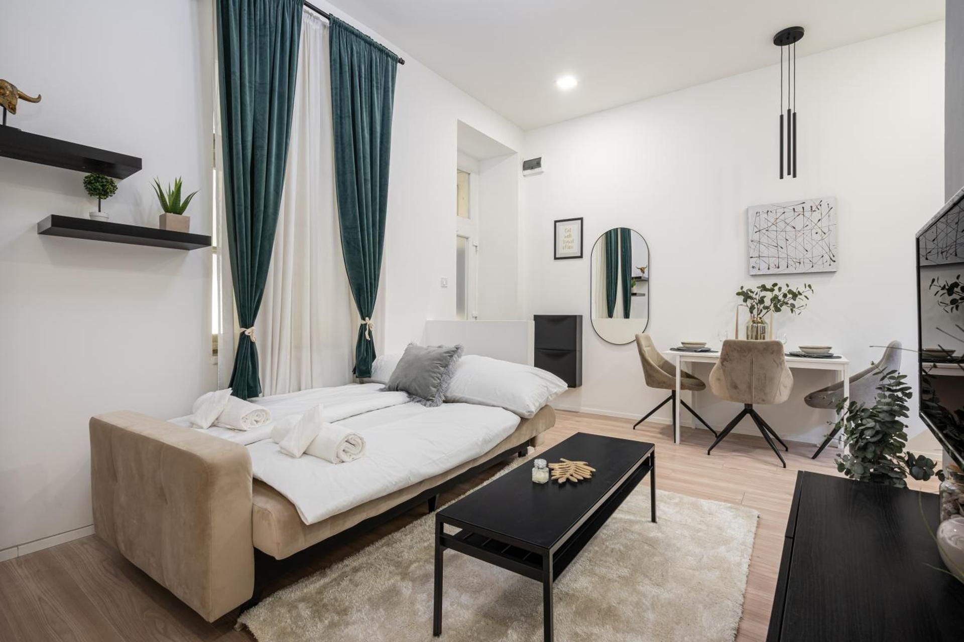 One-Bedroom Superior Apartment