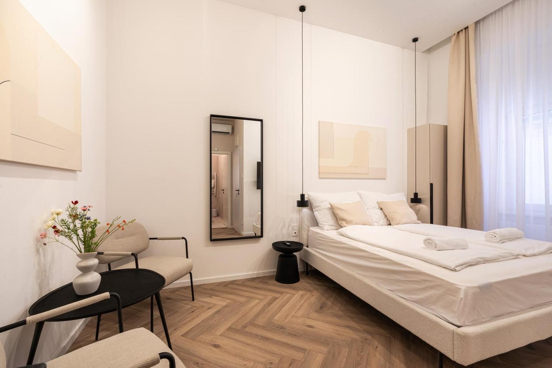 Superior Apartment