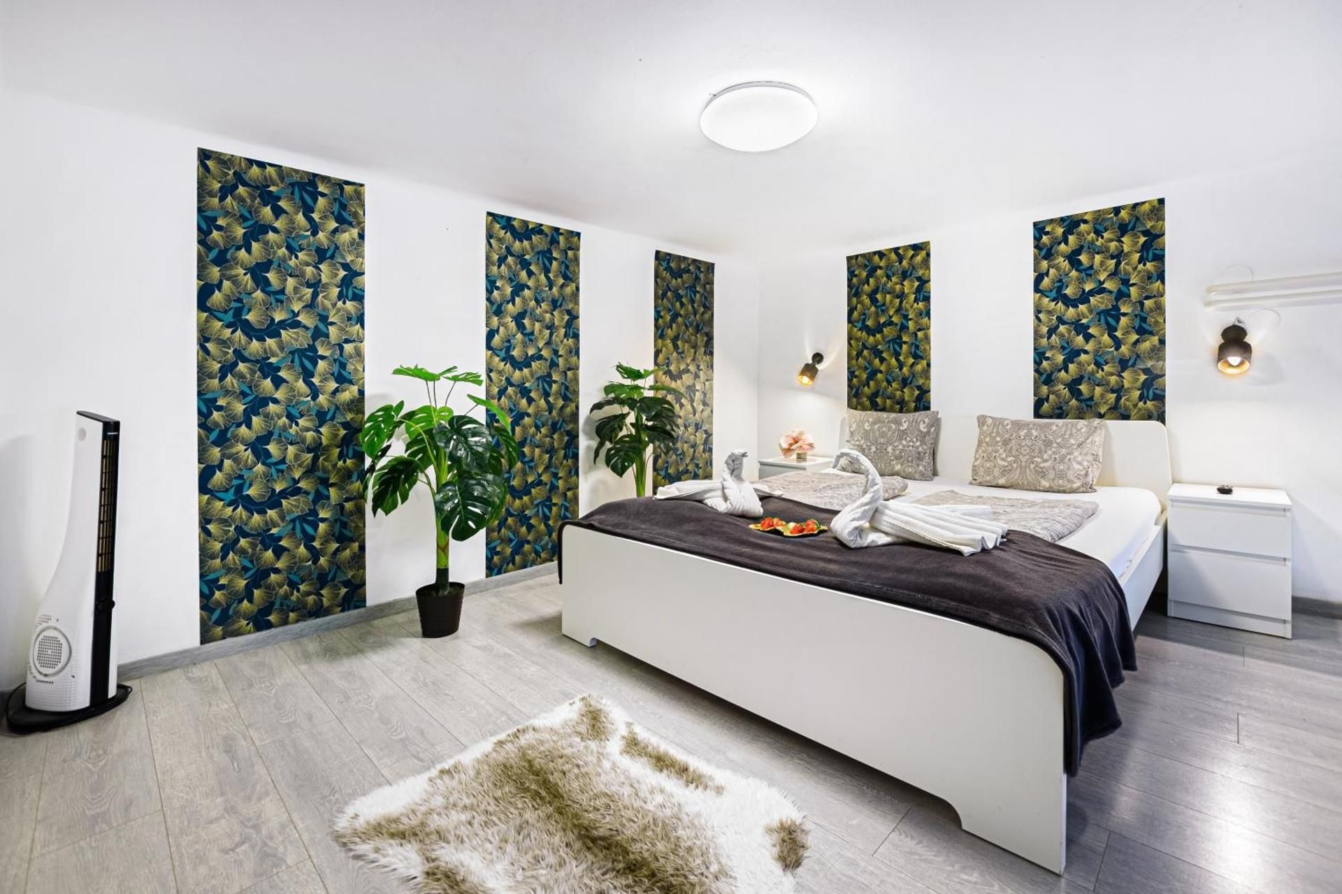 Flora Downtown Apartments Superior Apartment