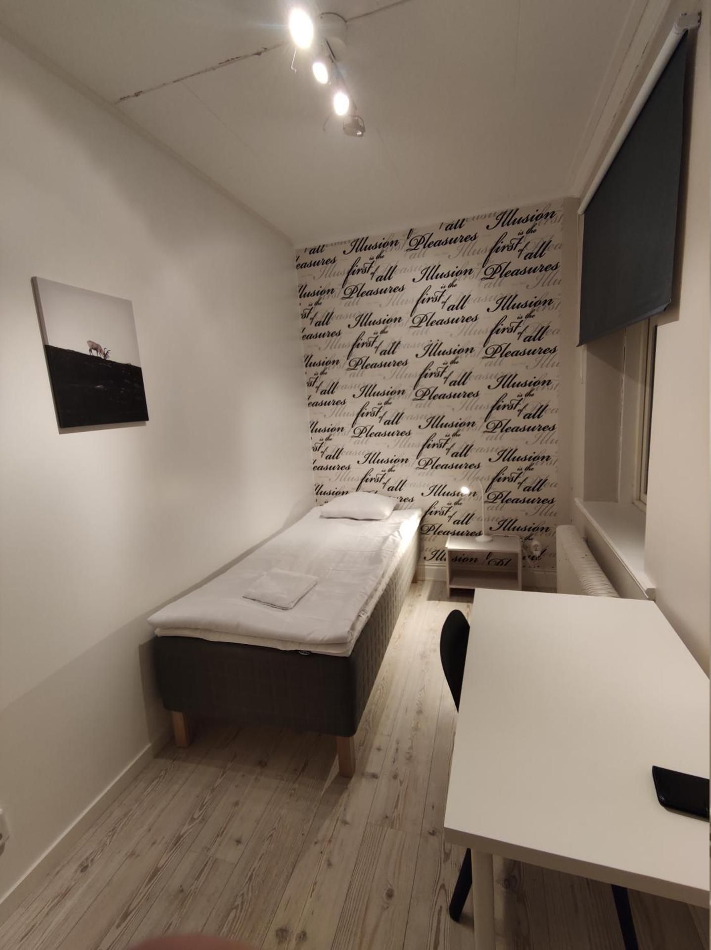 Budget Single Room