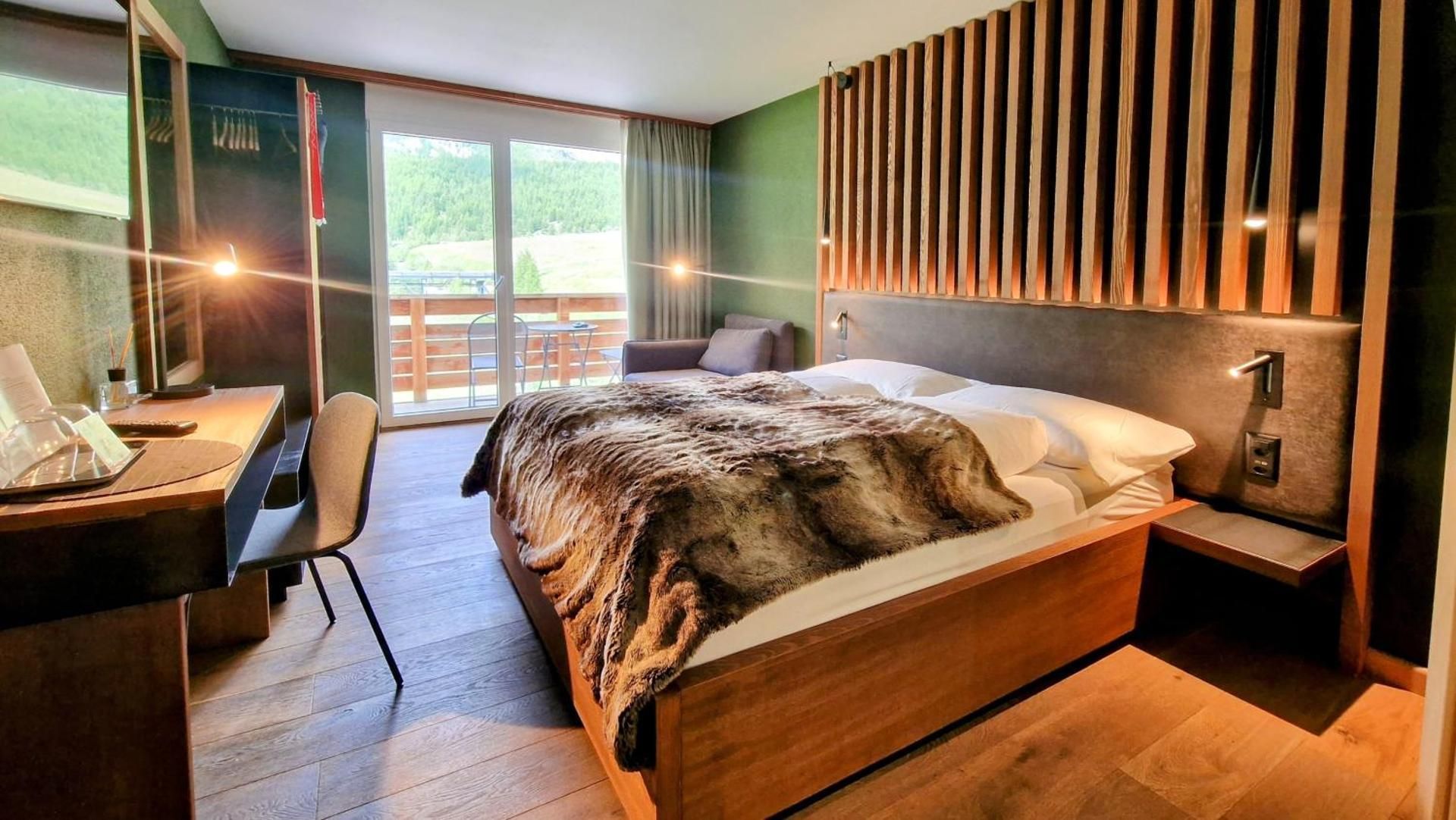 Superior Double Room with Balcony