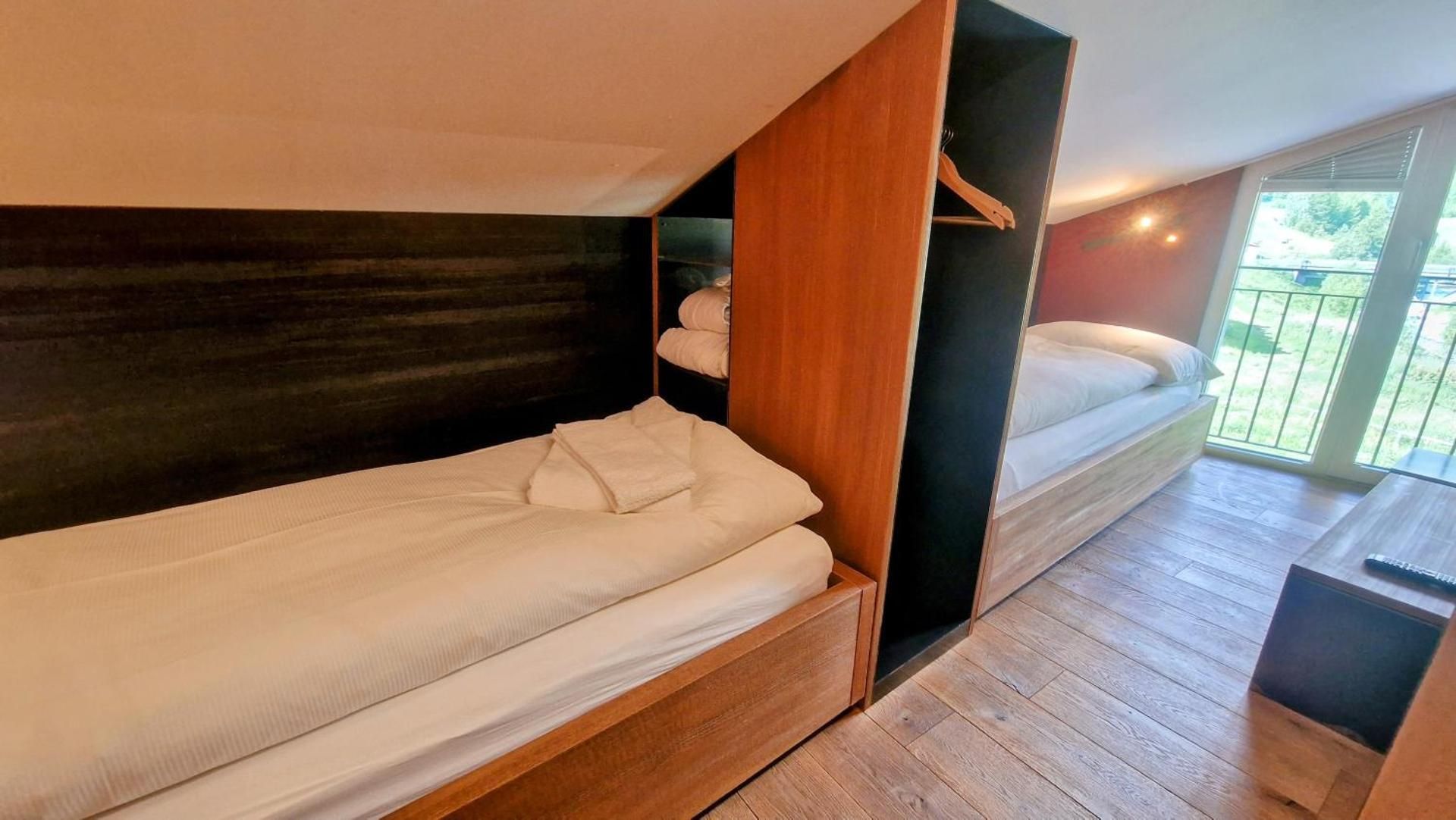 Deluxe Family Room with Balcony