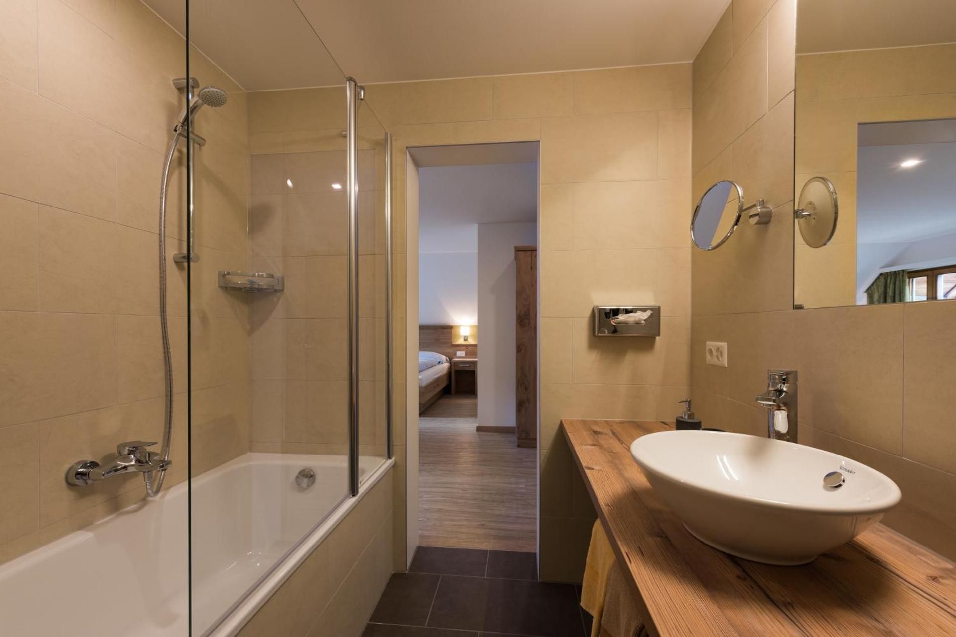 Double Room with two Extra Beds