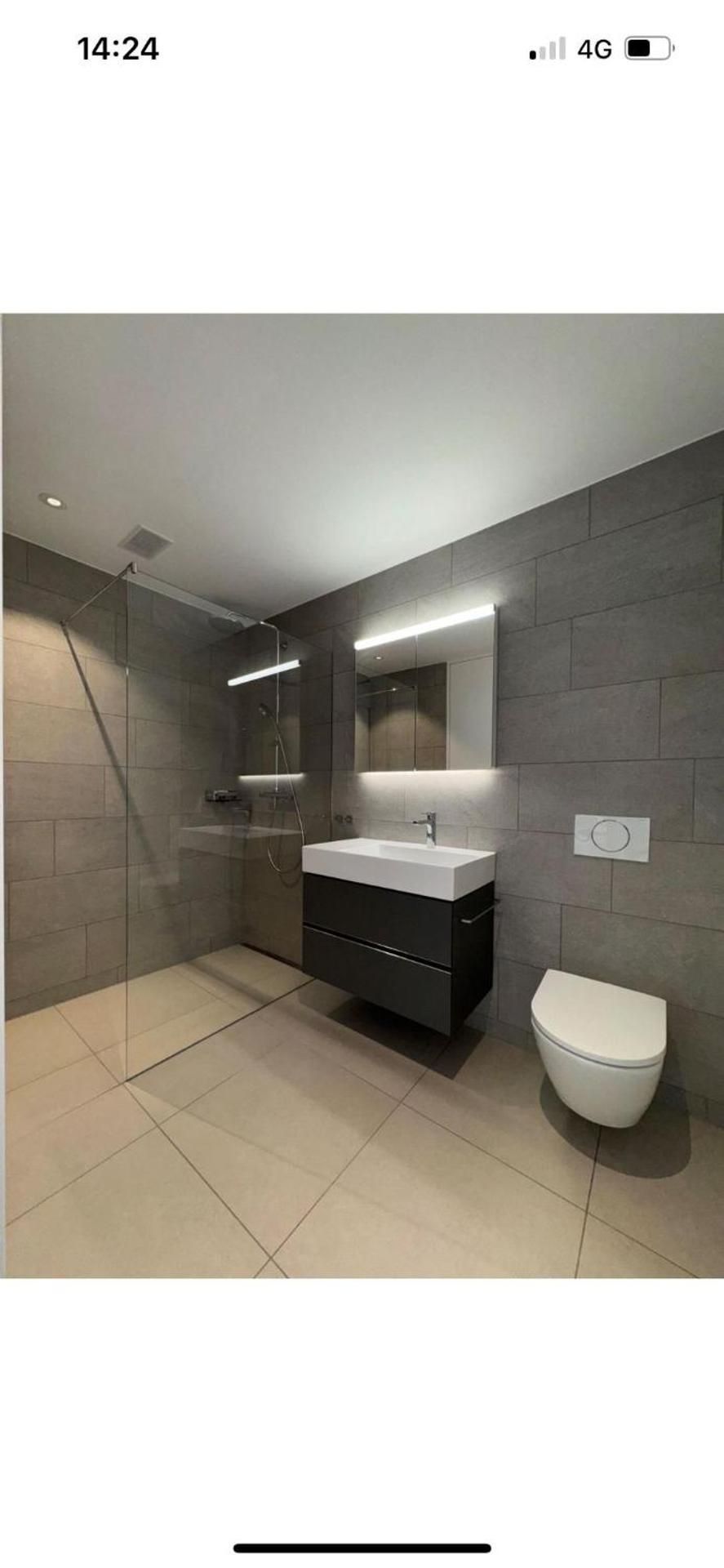 One-Bedroom Deluxe Apartment