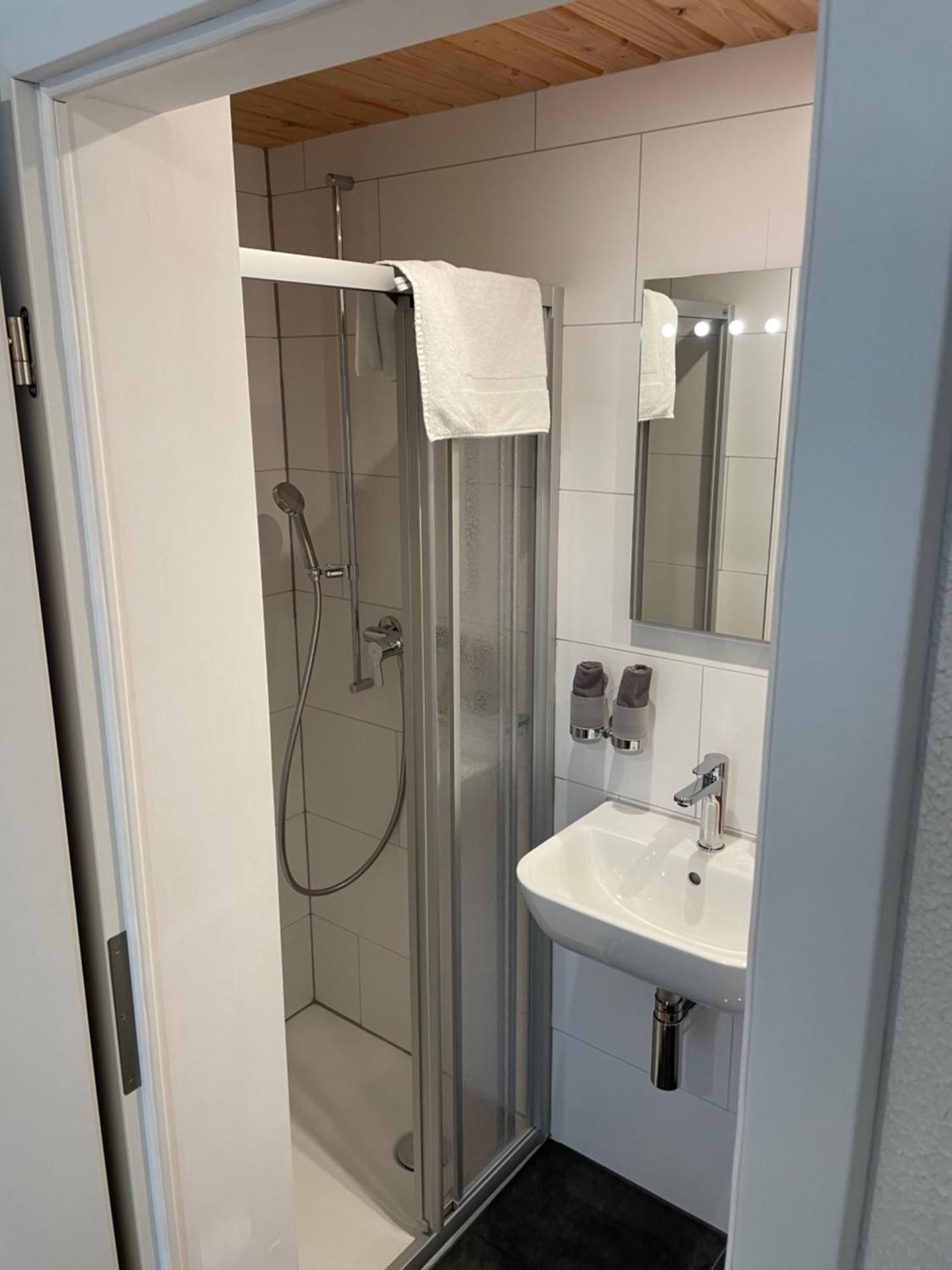 Interlaken Apartments Budget Double Room 2