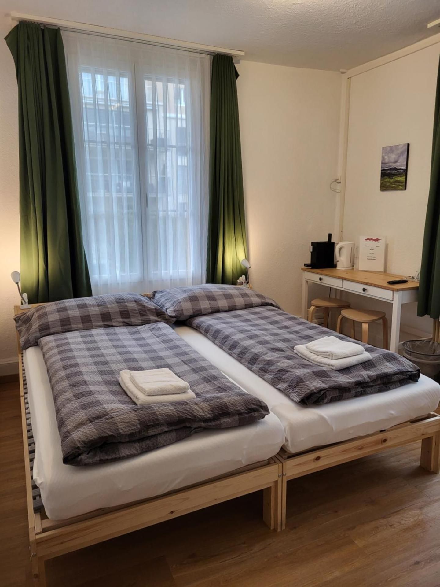 Interlaken Apartments Budget Double Room