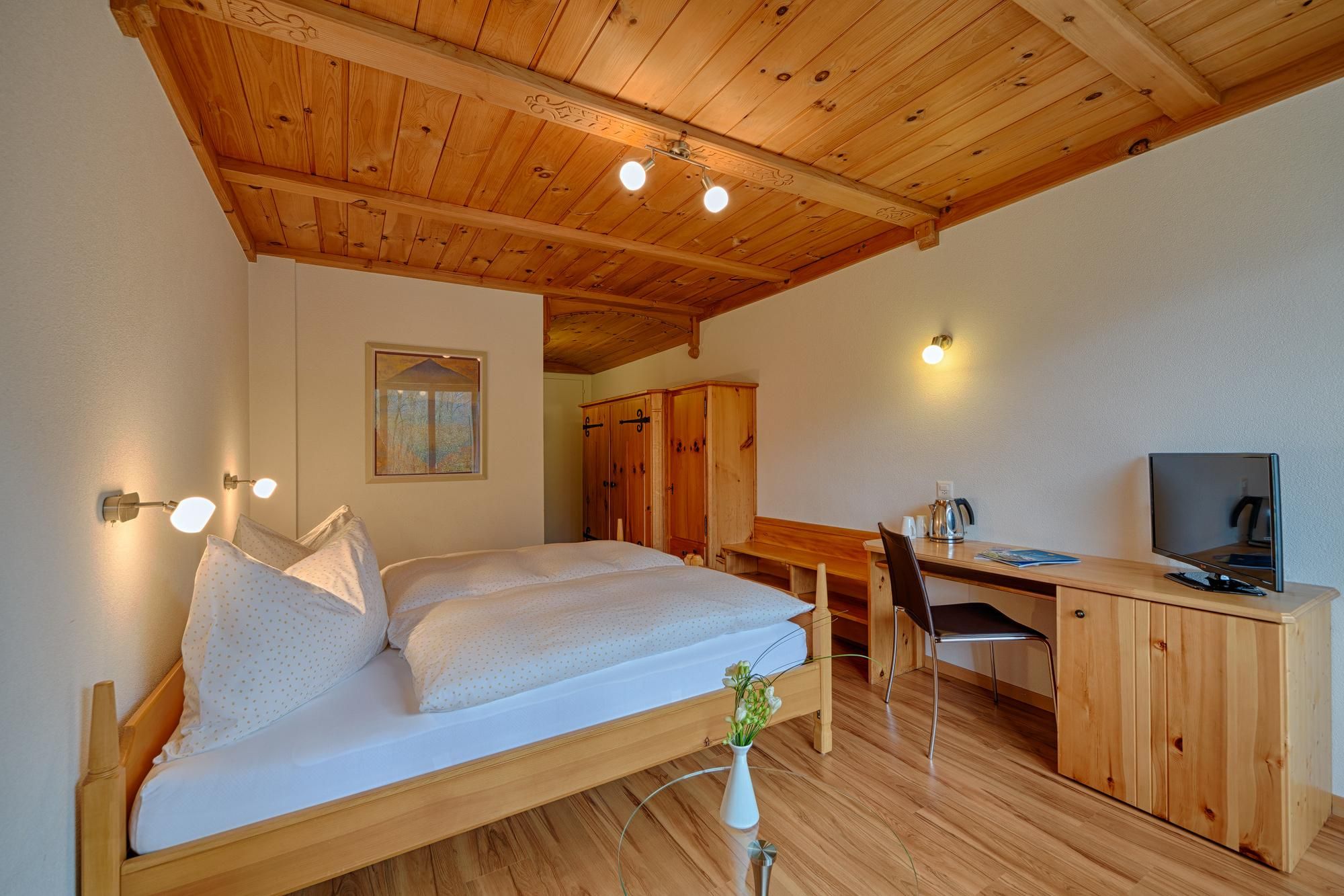 Superior Twin Room with Balcony