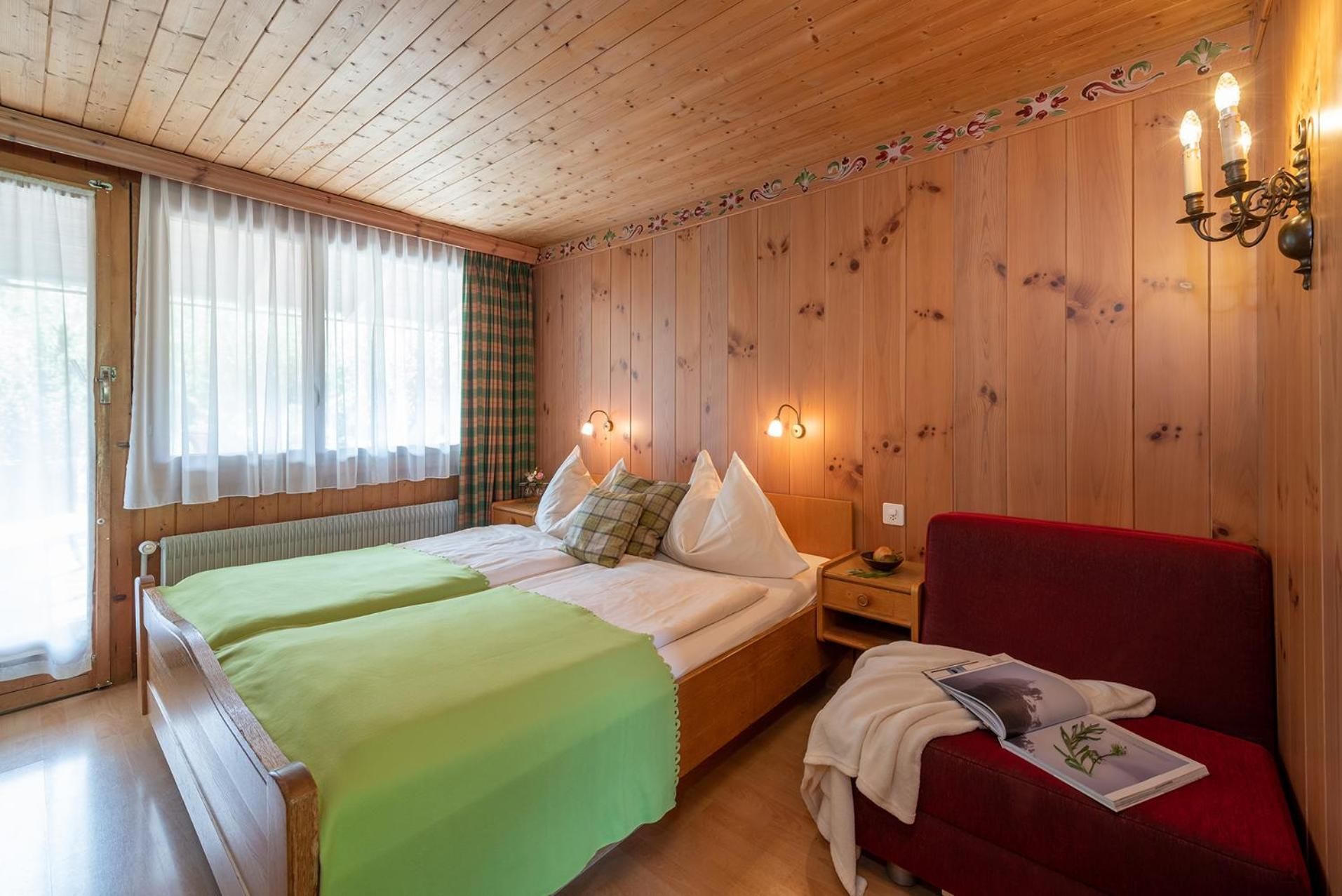 Salzano Basic Rooms Interlaken Double Room 2