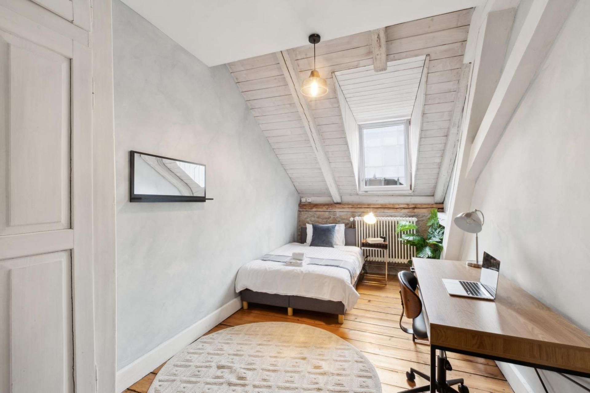 Single Room with Shared Shower and Toilet