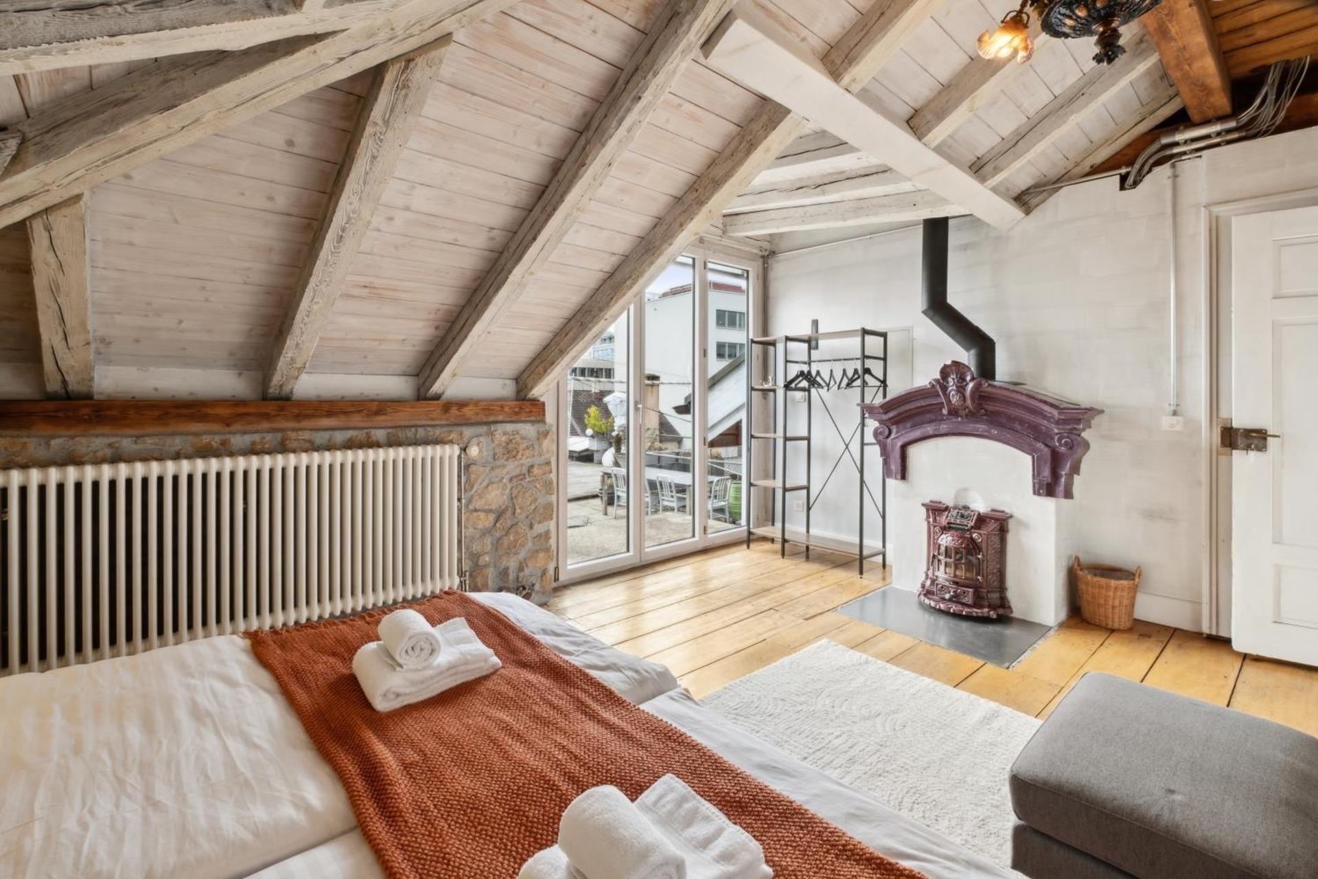 Double Room with Shared Bathroom