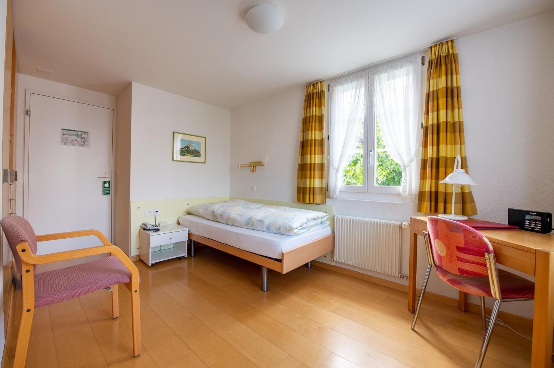Single Room with Lake View