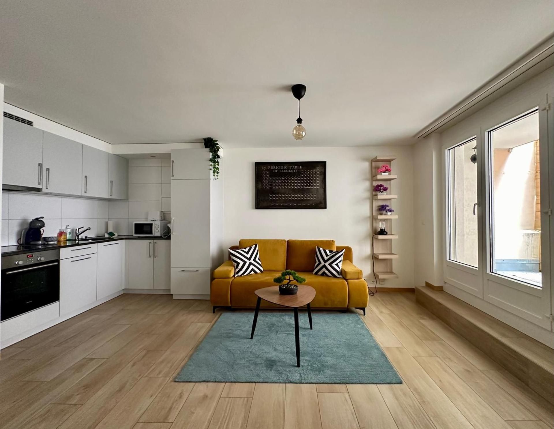 One-Bedroom Apartment
