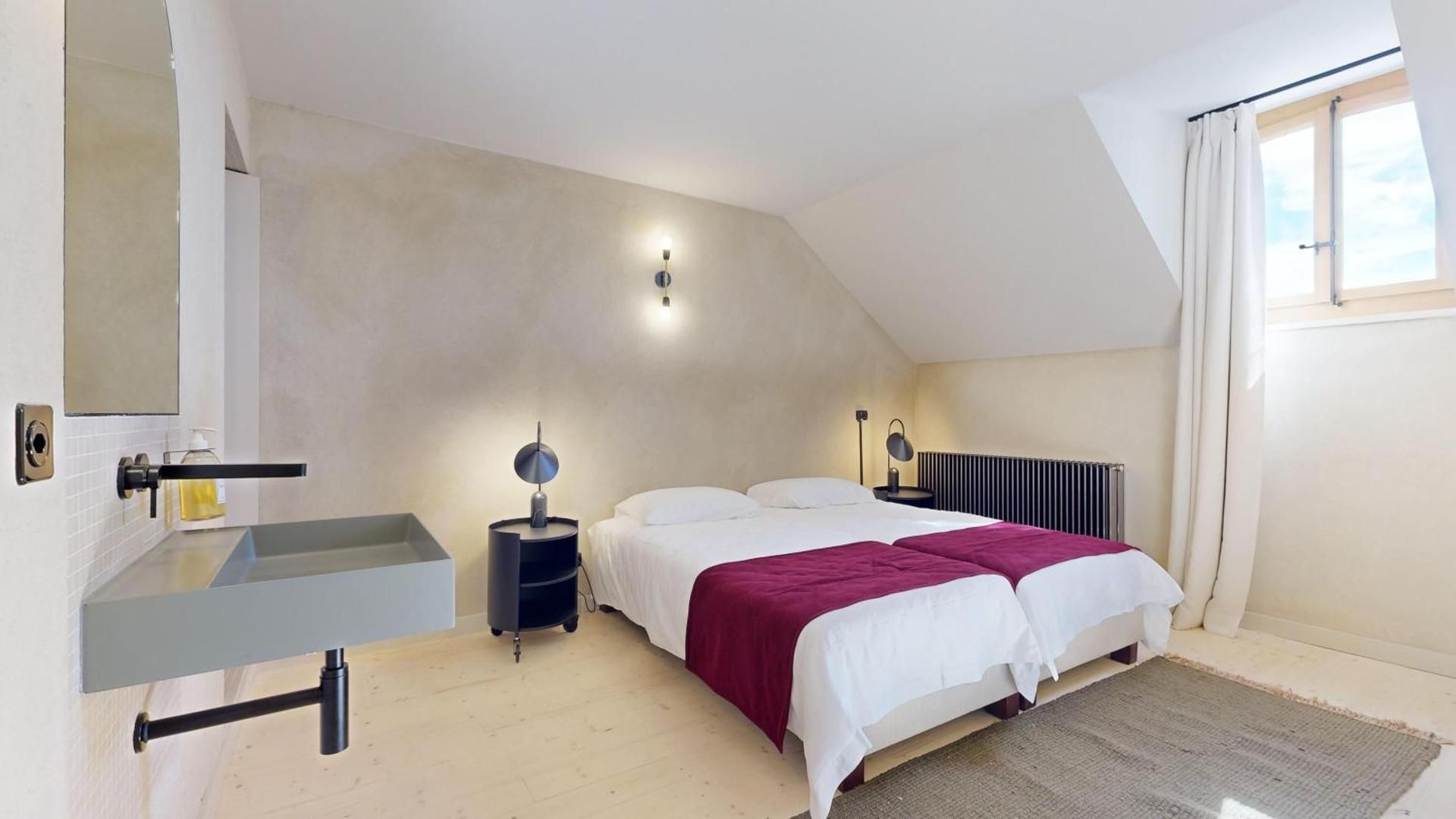 Double Room with Private Bathroom