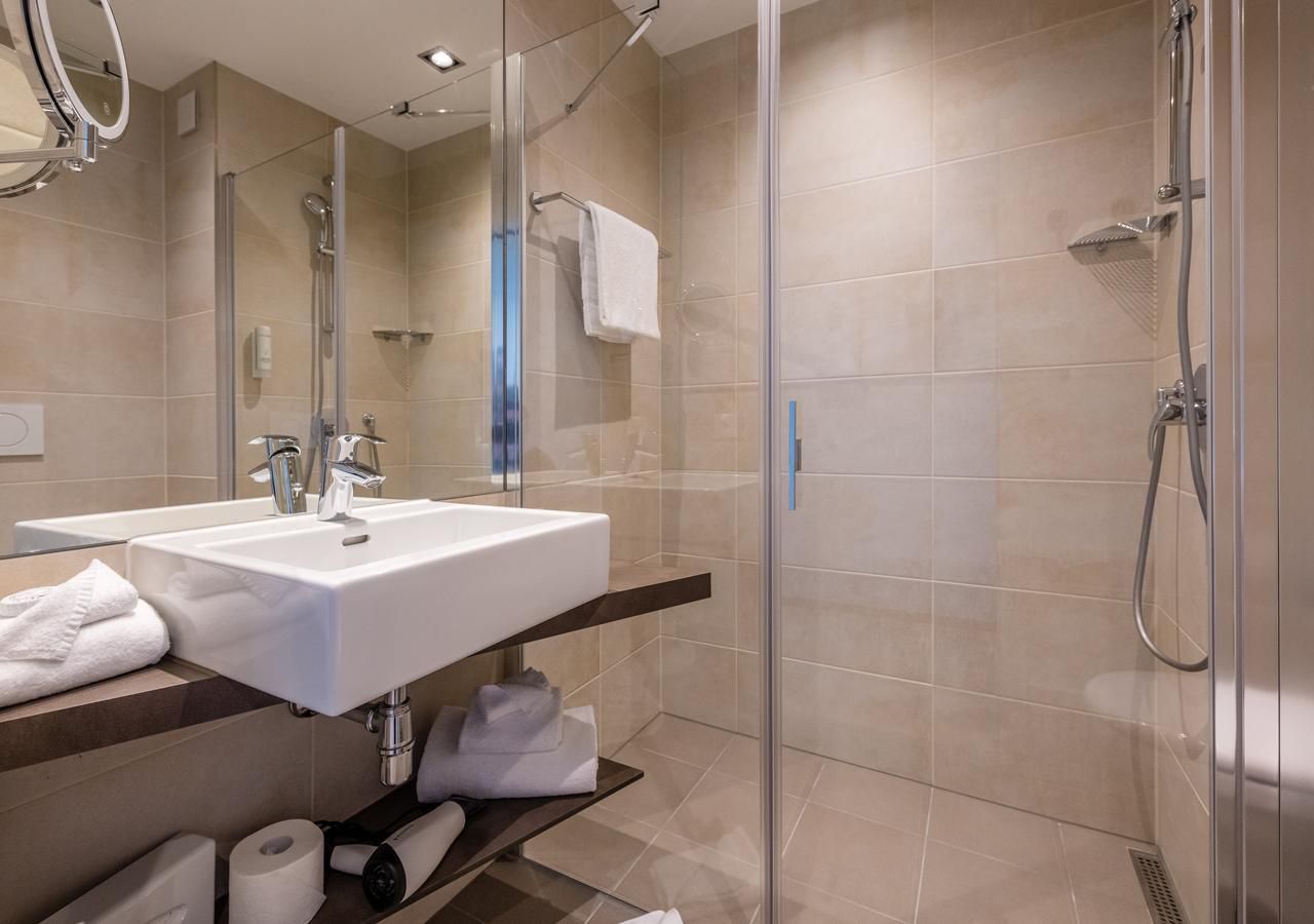 Classic Mountain View