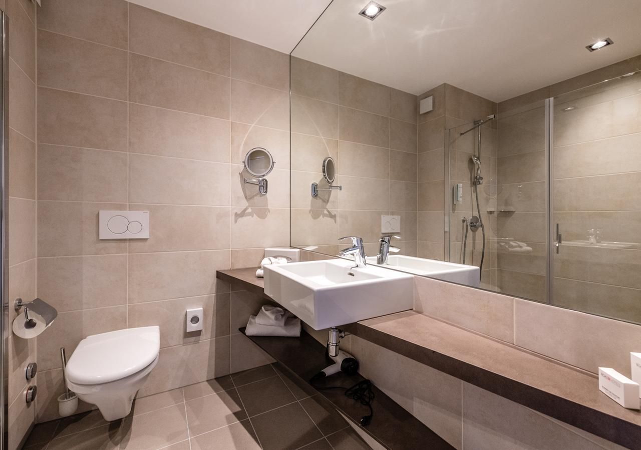 Superior Mountain View