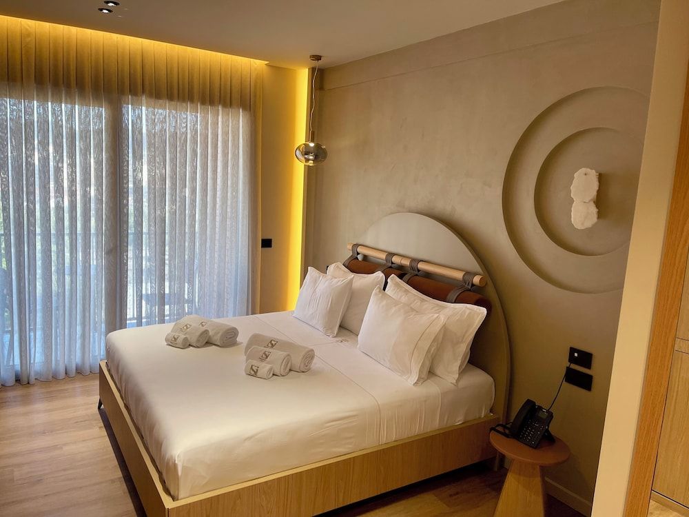 Si Hotel Standard Double Room, 1 Queen Bed, Balcony, City View