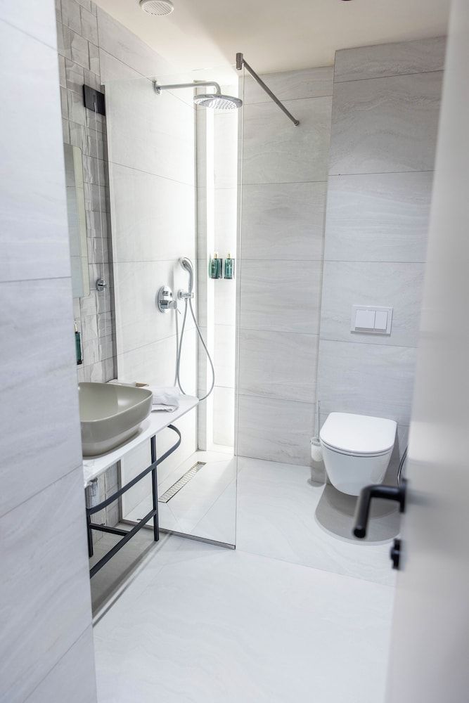 Si Hotel Standard Double Room, 1 Queen Bed, Balcony, City View 17