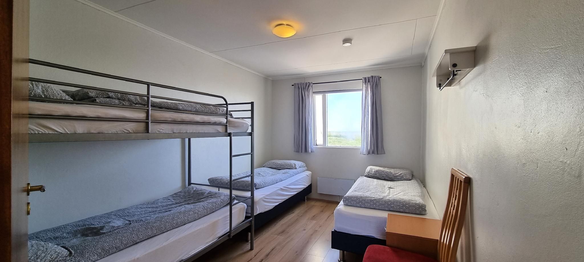 Hítarneskot Accommodation Four Bedroom Apartment with Patio