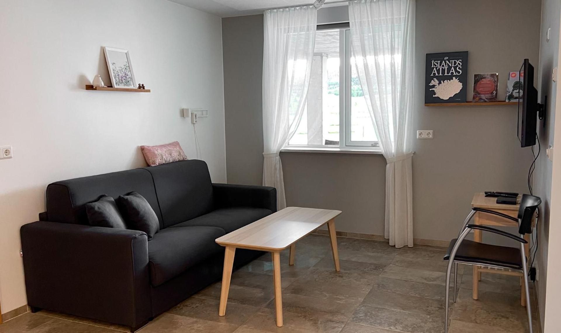 Apartment with Terrace