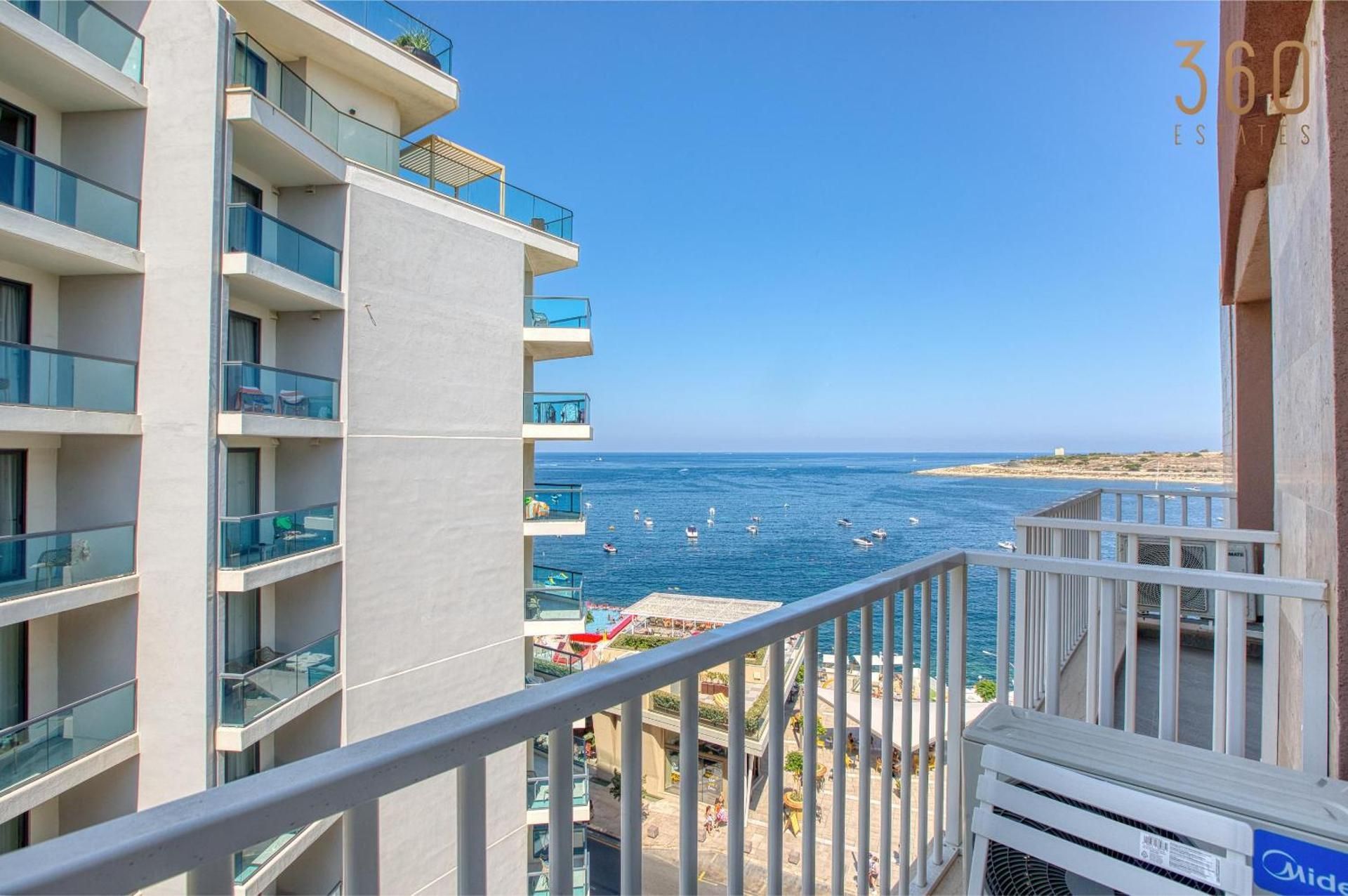 Apartment with View and Balcony