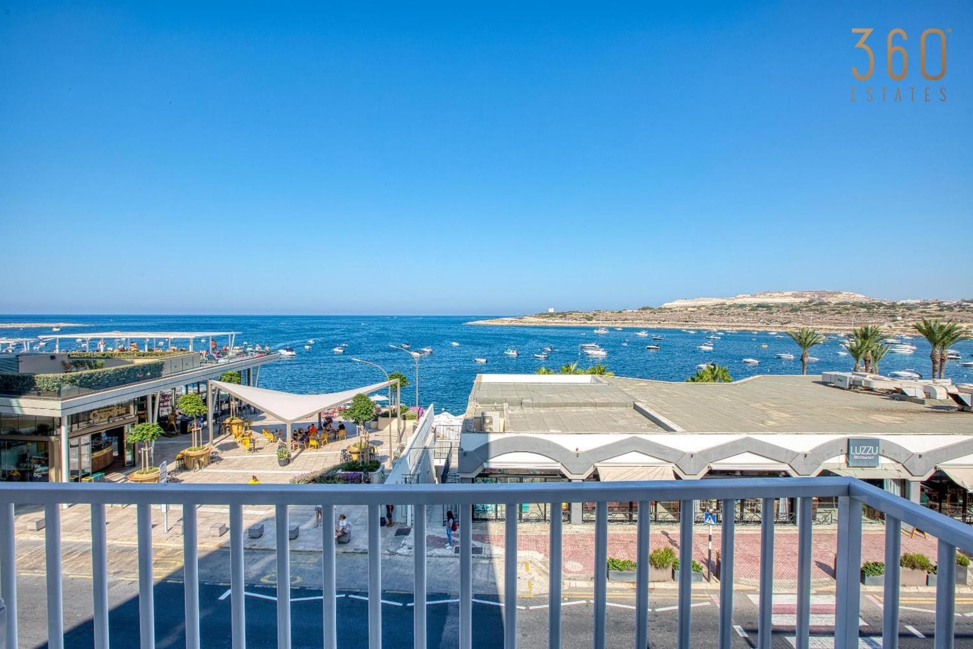 Apartment with View and Balcony