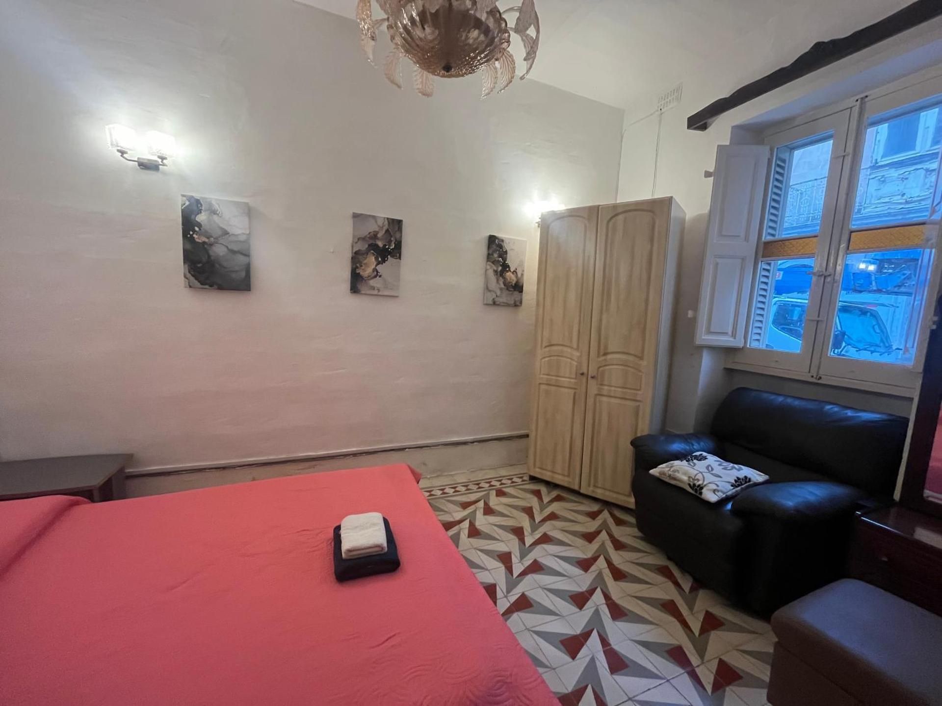 Classic Triple Room