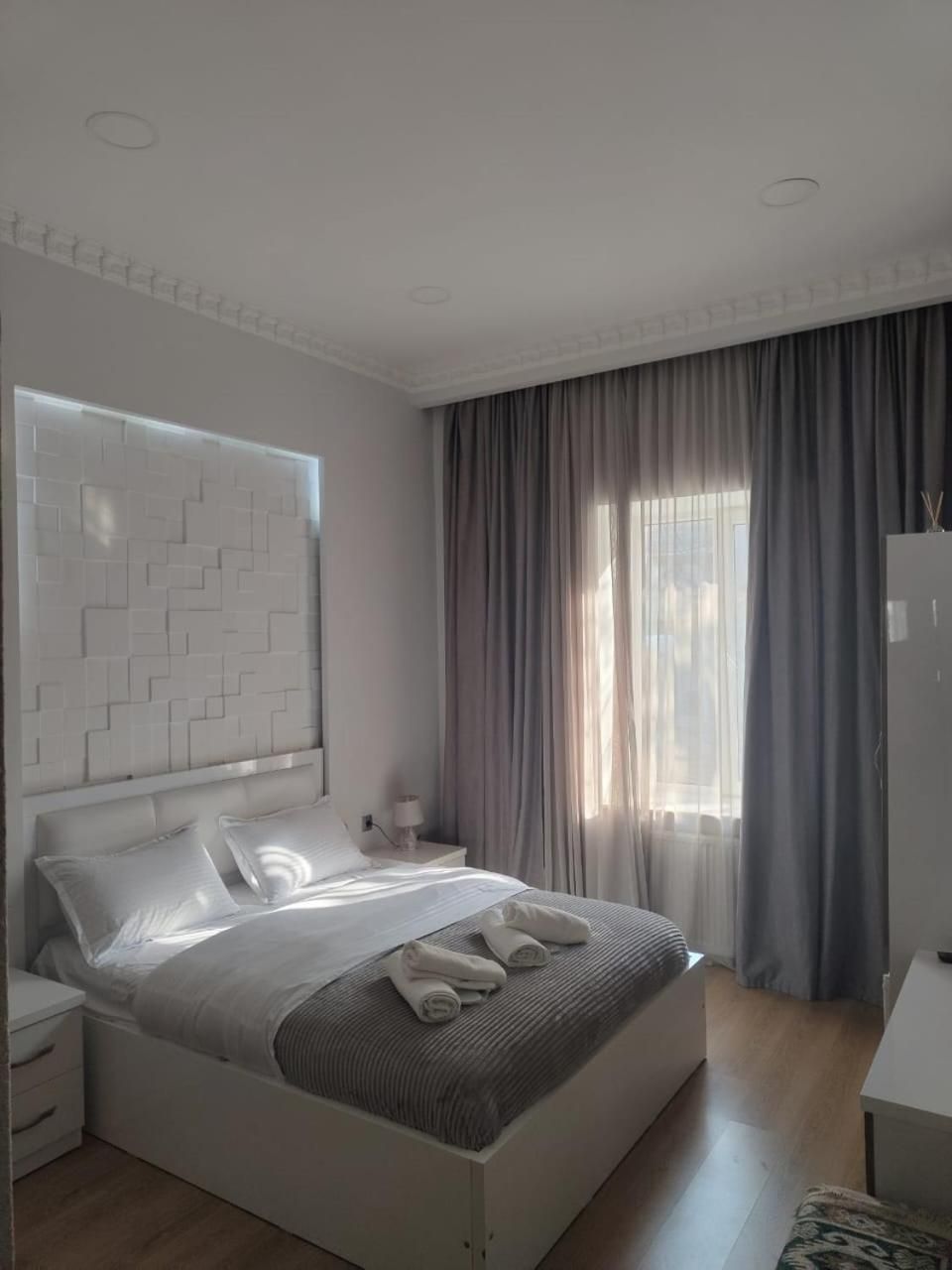 Suite with City View