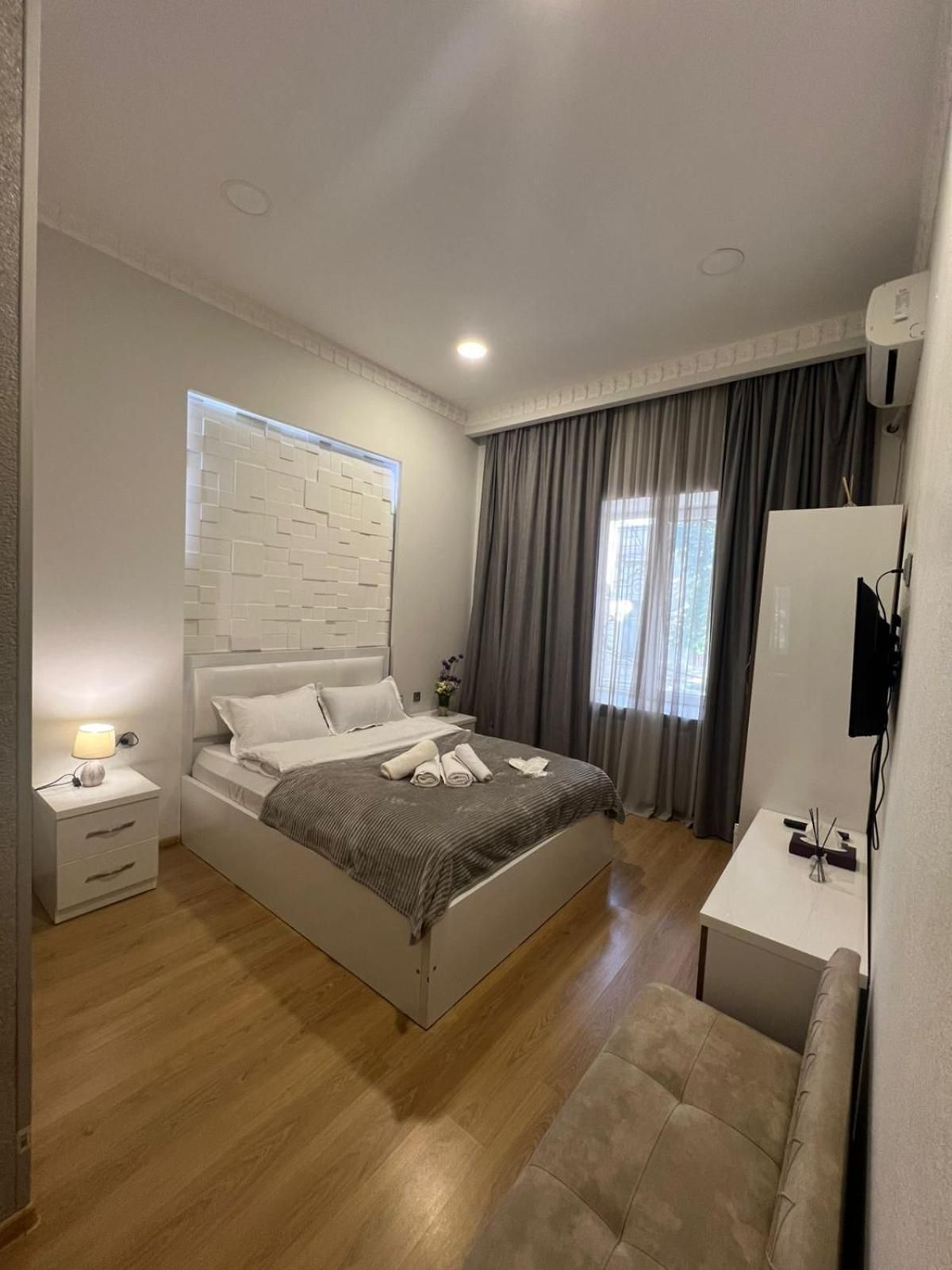 Suite with City View