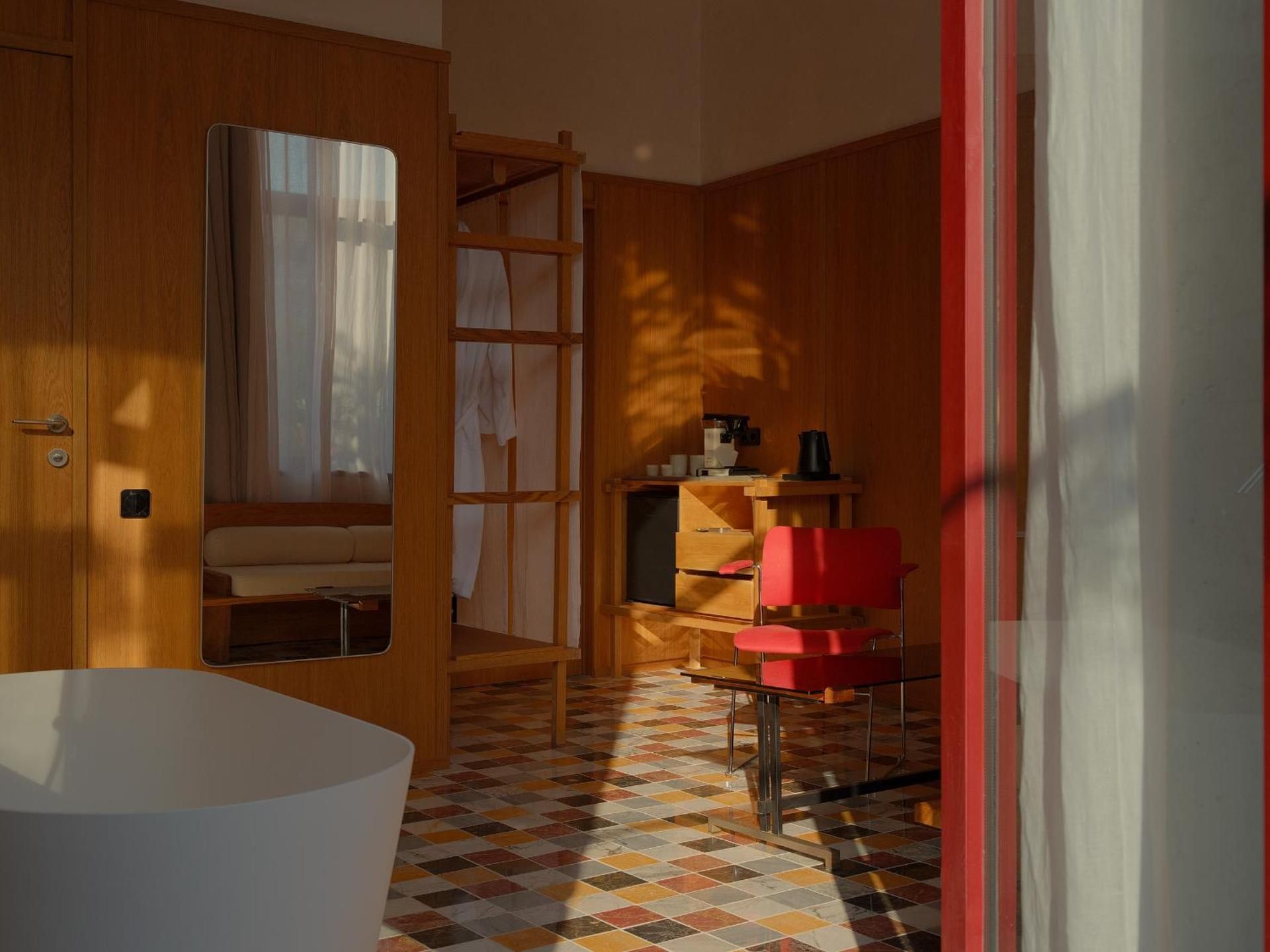 Junior Suite with Balcony