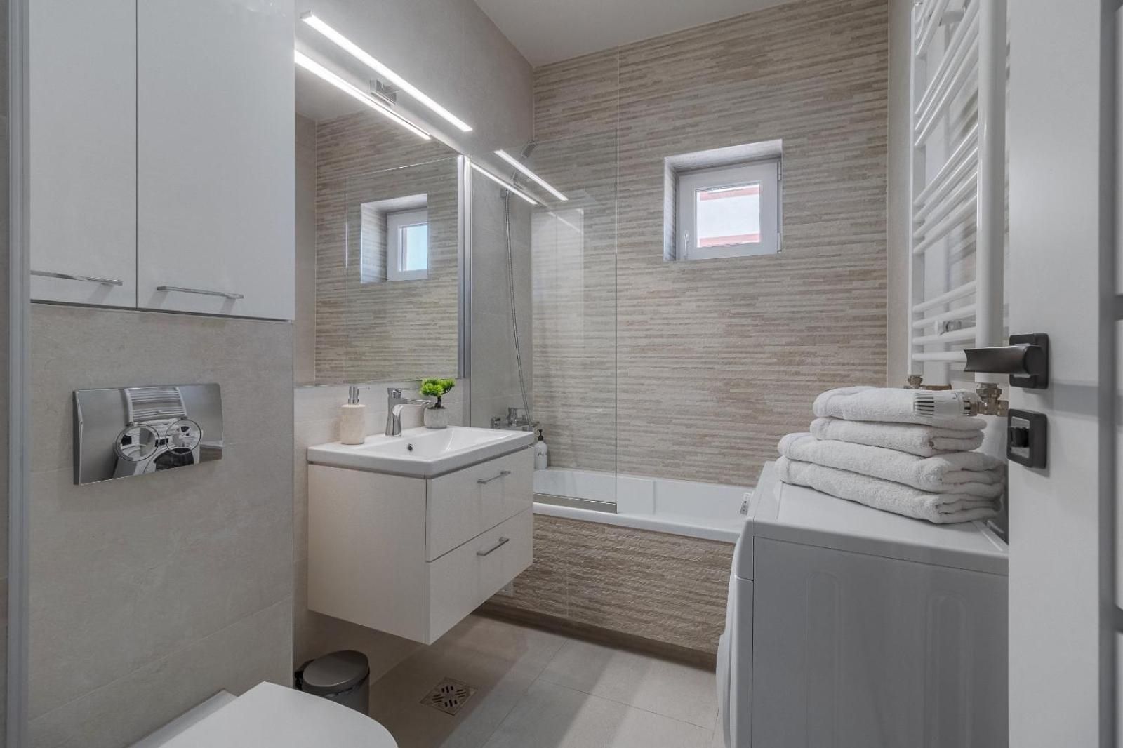 One-Bedroom Superior Apartment
