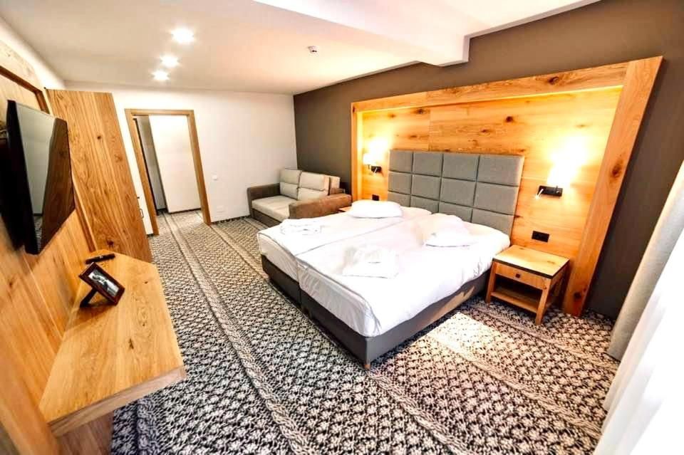 Junior Suite with Balcony