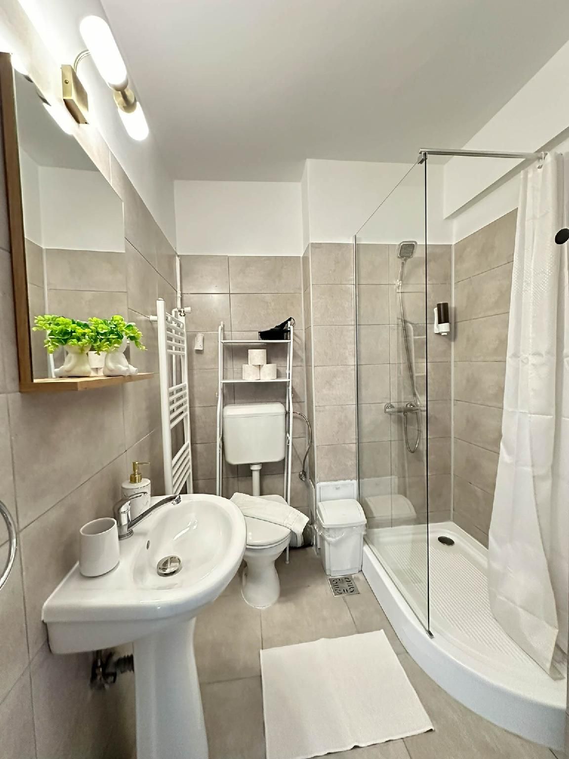 Superior Balcony City View