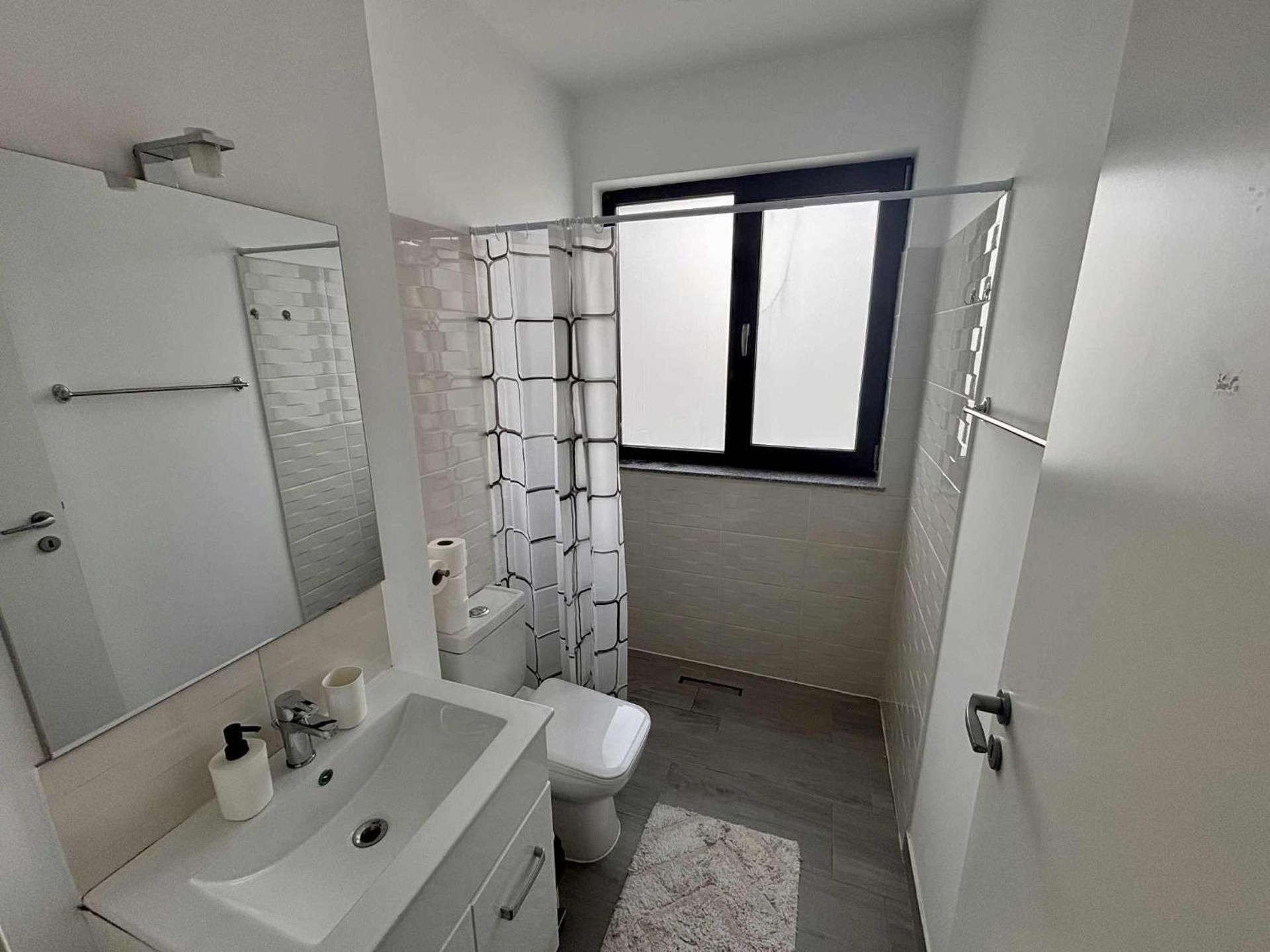 Apartment with City View