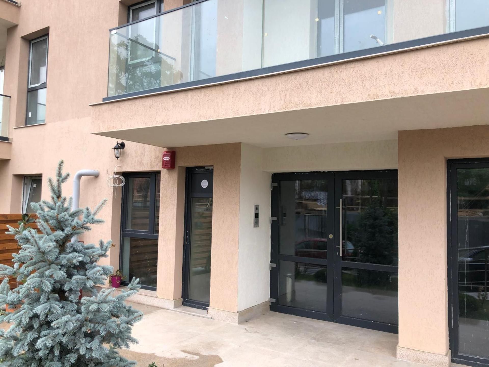 Unique Penthouse Lakeview W19