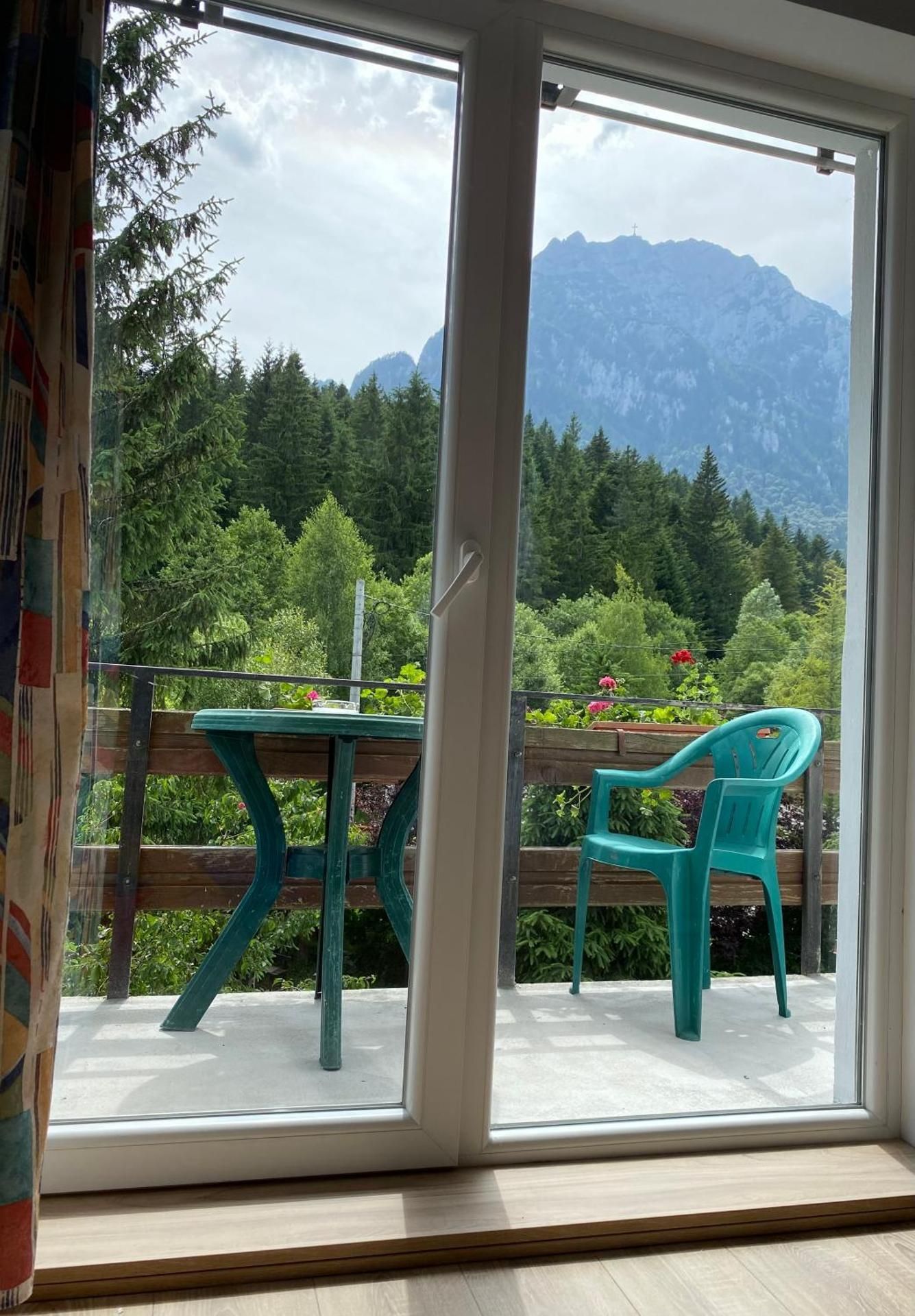 Double Room with Mountain View