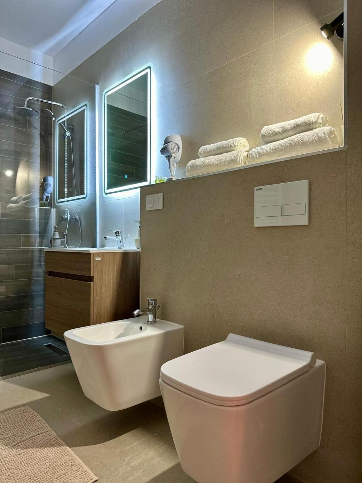 Anto Apartments Studio Apartment with Balcony 2