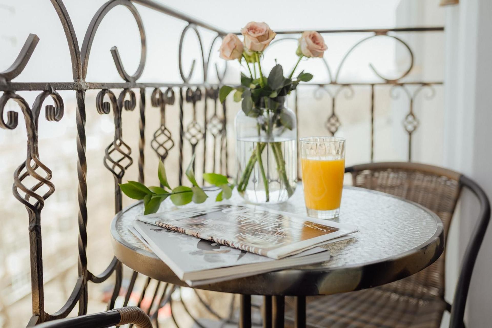 Junior Suite with Large Balcony