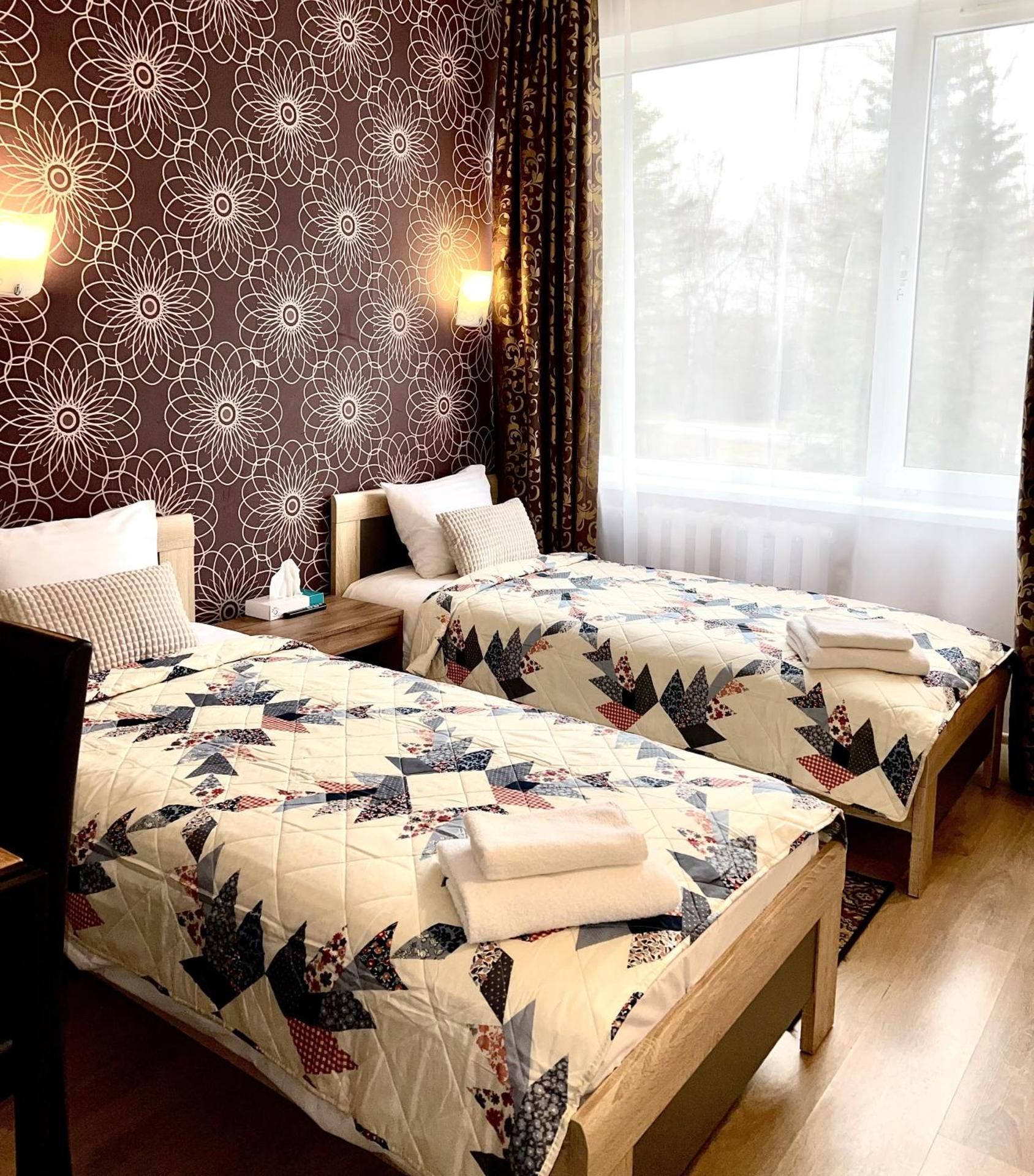 Twin Room with Private Bathroom